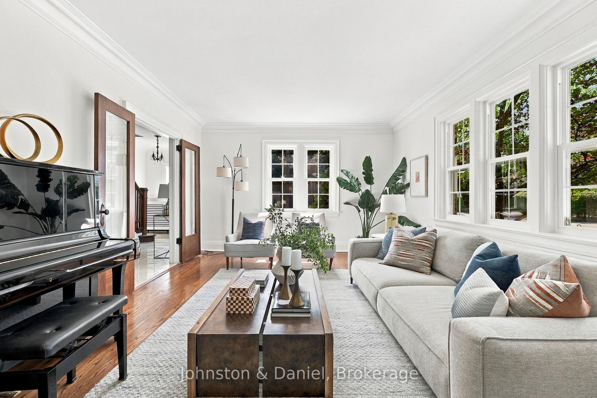 Photo 6 of 169 Glen Cedar Road, Toronto, Humewood-Cedarvale — HOMEH