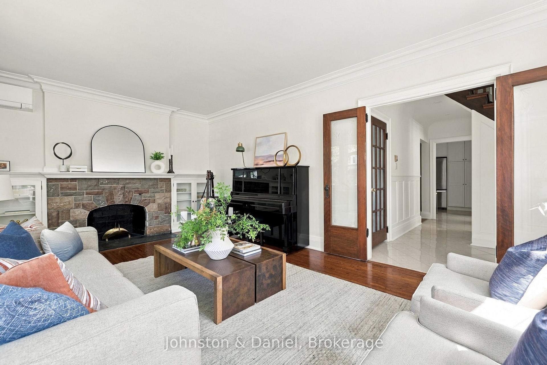 Photo 8 of 169 Glen Cedar Road, Toronto, Humewood-Cedarvale — HOMEH
