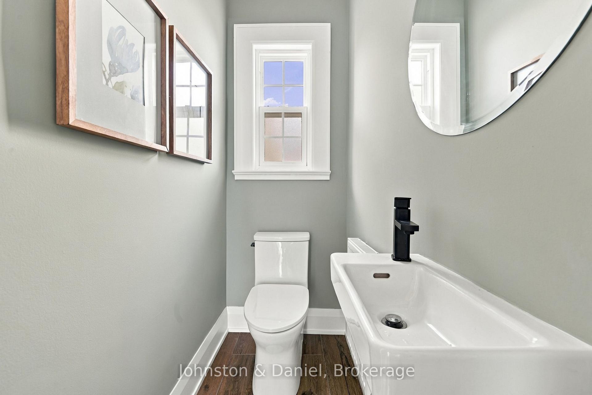 Photo 17 of 169 Glen Cedar Road, Toronto, Humewood-Cedarvale — HOMEH