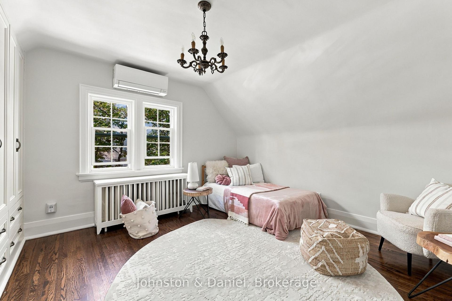 Photo 21 of 169 Glen Cedar Road, Toronto, Humewood-Cedarvale — HOMEH