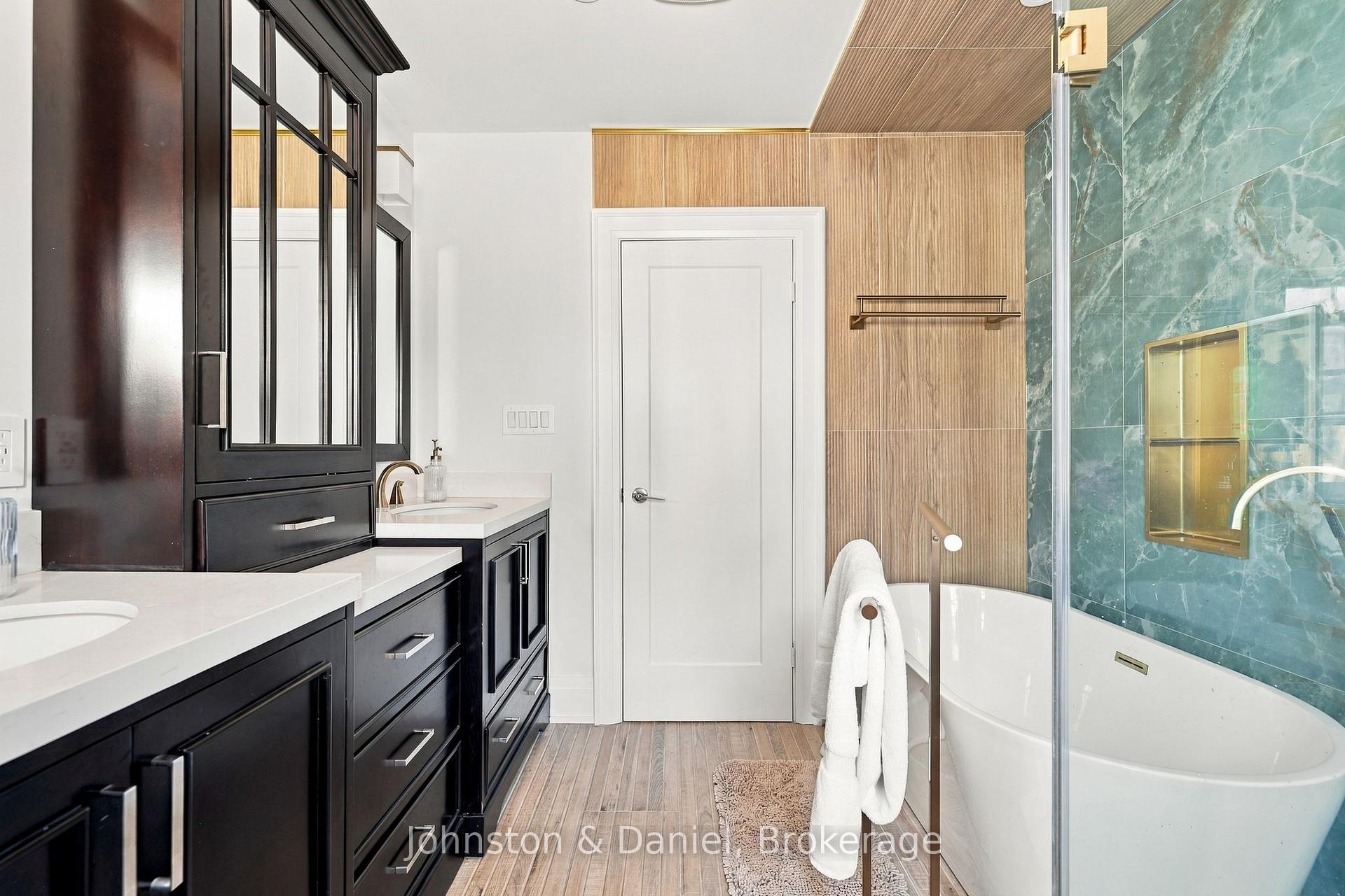 Photo 26 of 169 Glen Cedar Road, Toronto, Humewood-Cedarvale — HOMEH
