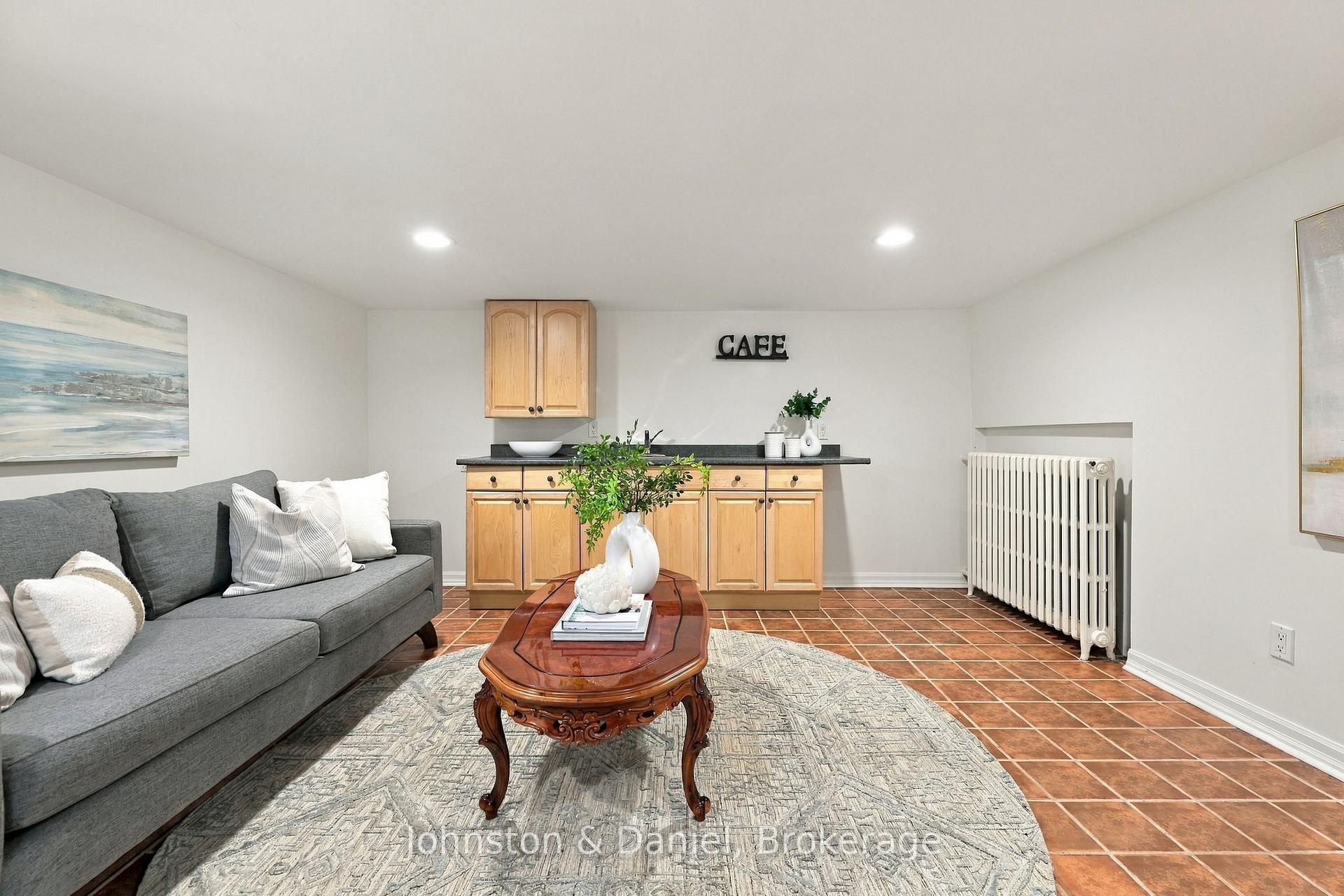 Photo 29 of 169 Glen Cedar Road, Toronto, Humewood-Cedarvale — HOMEH