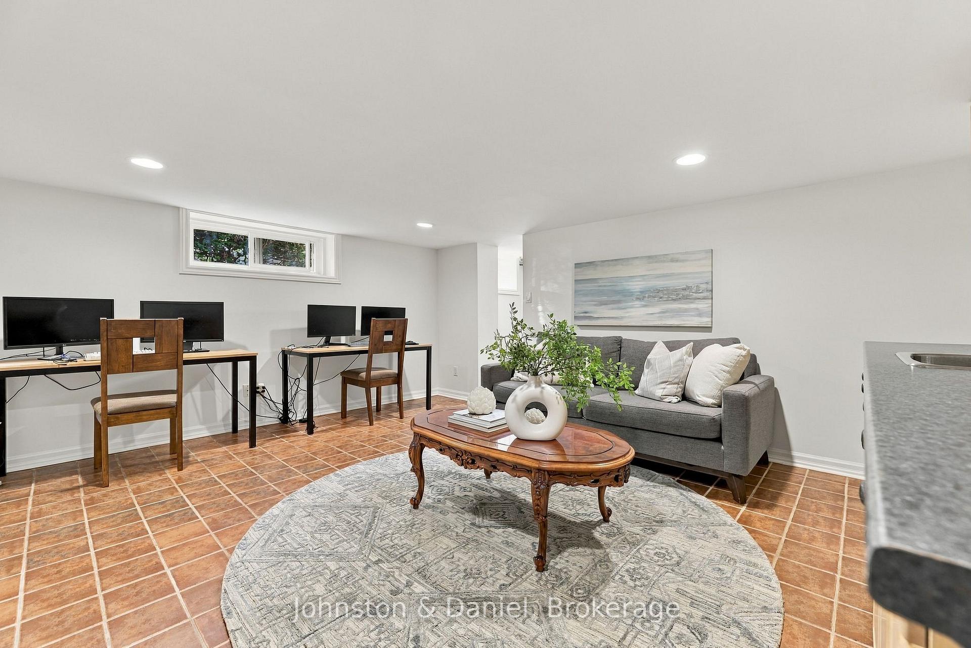 Photo 30 of 169 Glen Cedar Road, Toronto, Humewood-Cedarvale — HOMEH