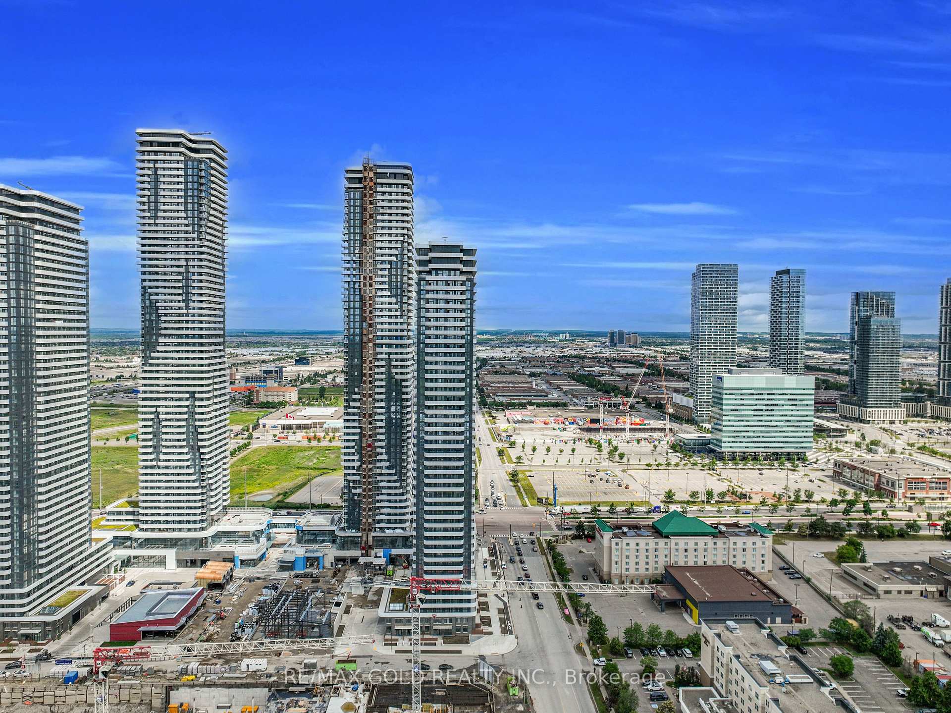Photo 6 of Unit 608, 28 Interchange Way, Vaughan, Vaughan Corporate Centre — HOMEH