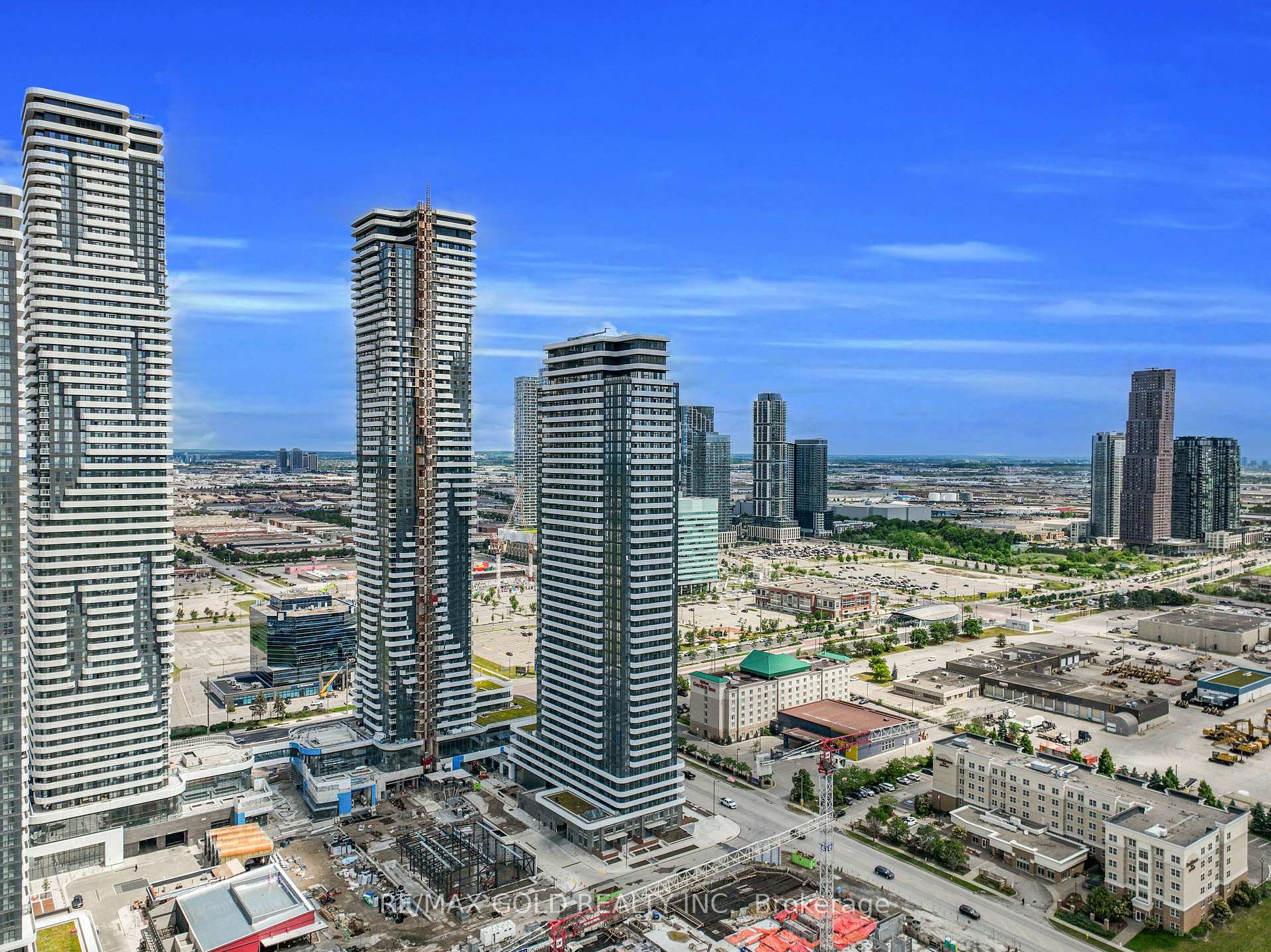 Photo 7 of Unit 608, 28 Interchange Way, Vaughan, Vaughan Corporate Centre — HOMEH