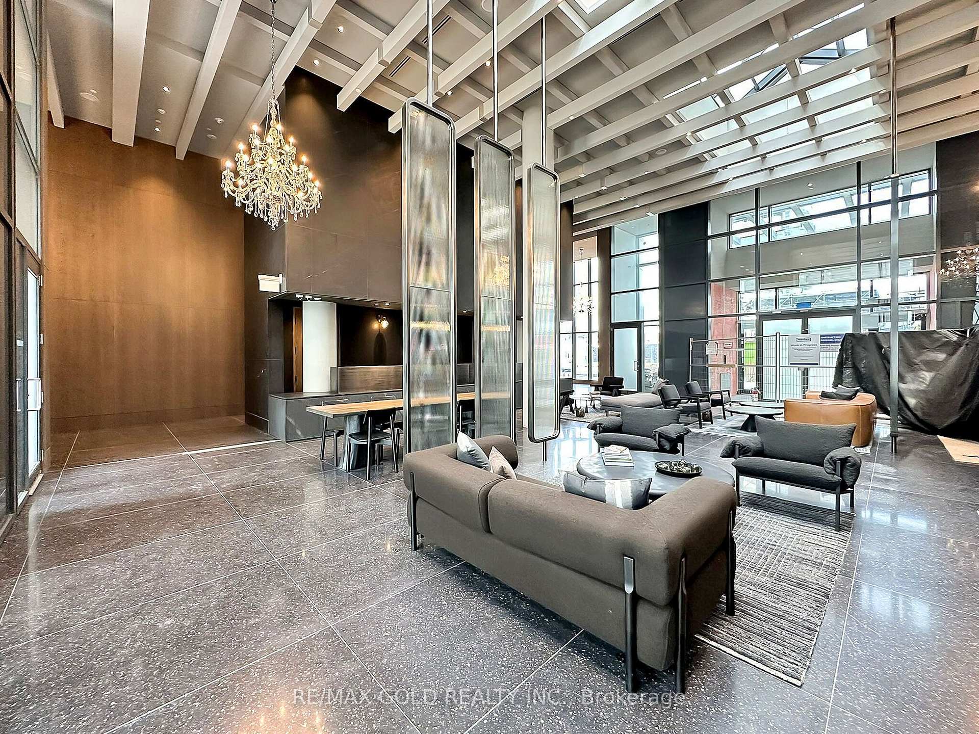 Photo 13 of Unit 608, 28 Interchange Way, Vaughan, Vaughan Corporate Centre — HOMEH