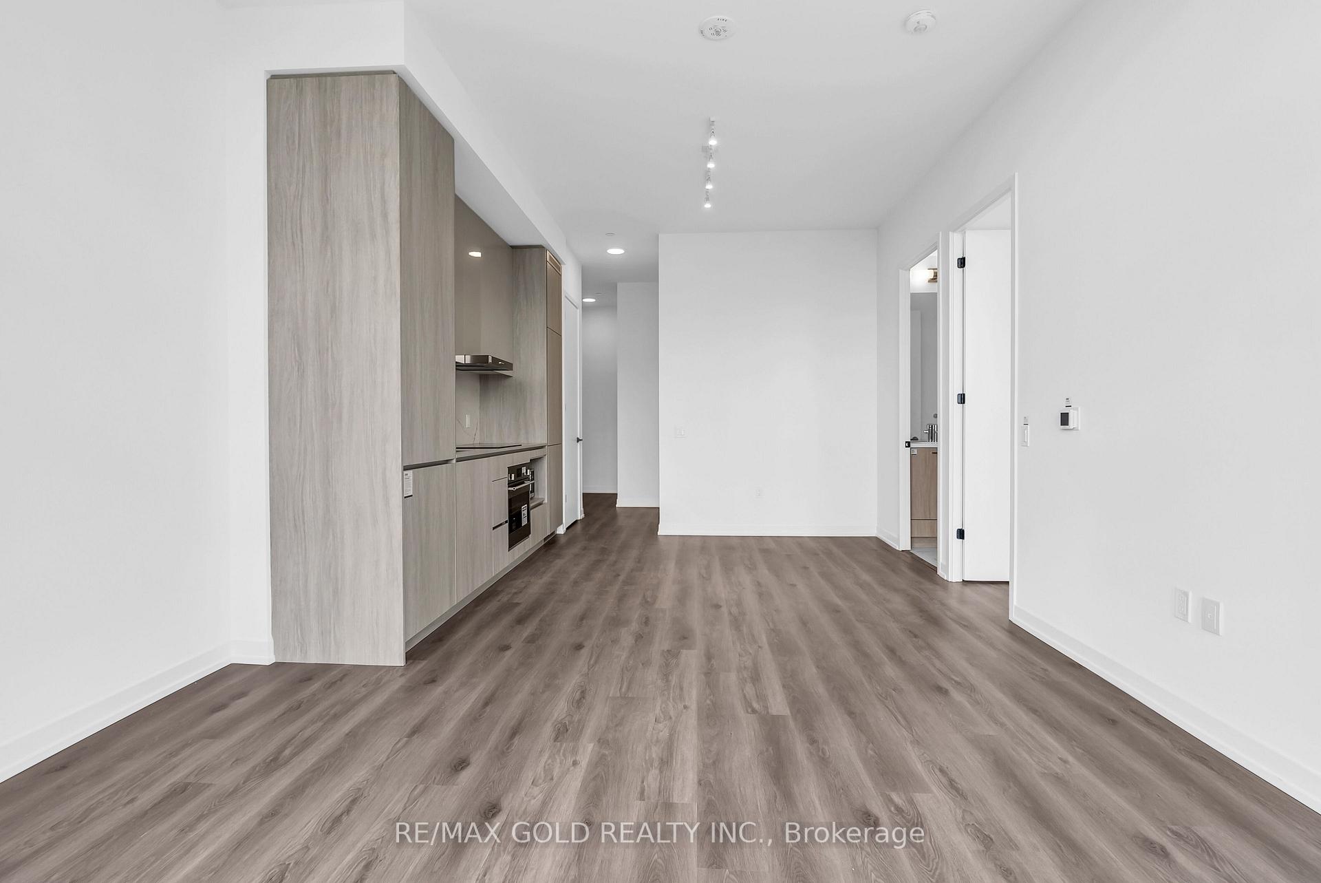 Photo 29 of Unit 608, 28 Interchange Way, Vaughan, Vaughan Corporate Centre — HOMEH