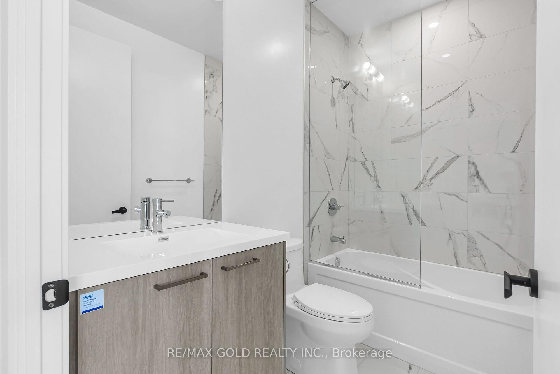 Photo 33 of Unit 608, 28 Interchange Way, Vaughan, Vaughan Corporate Centre — HOMEH