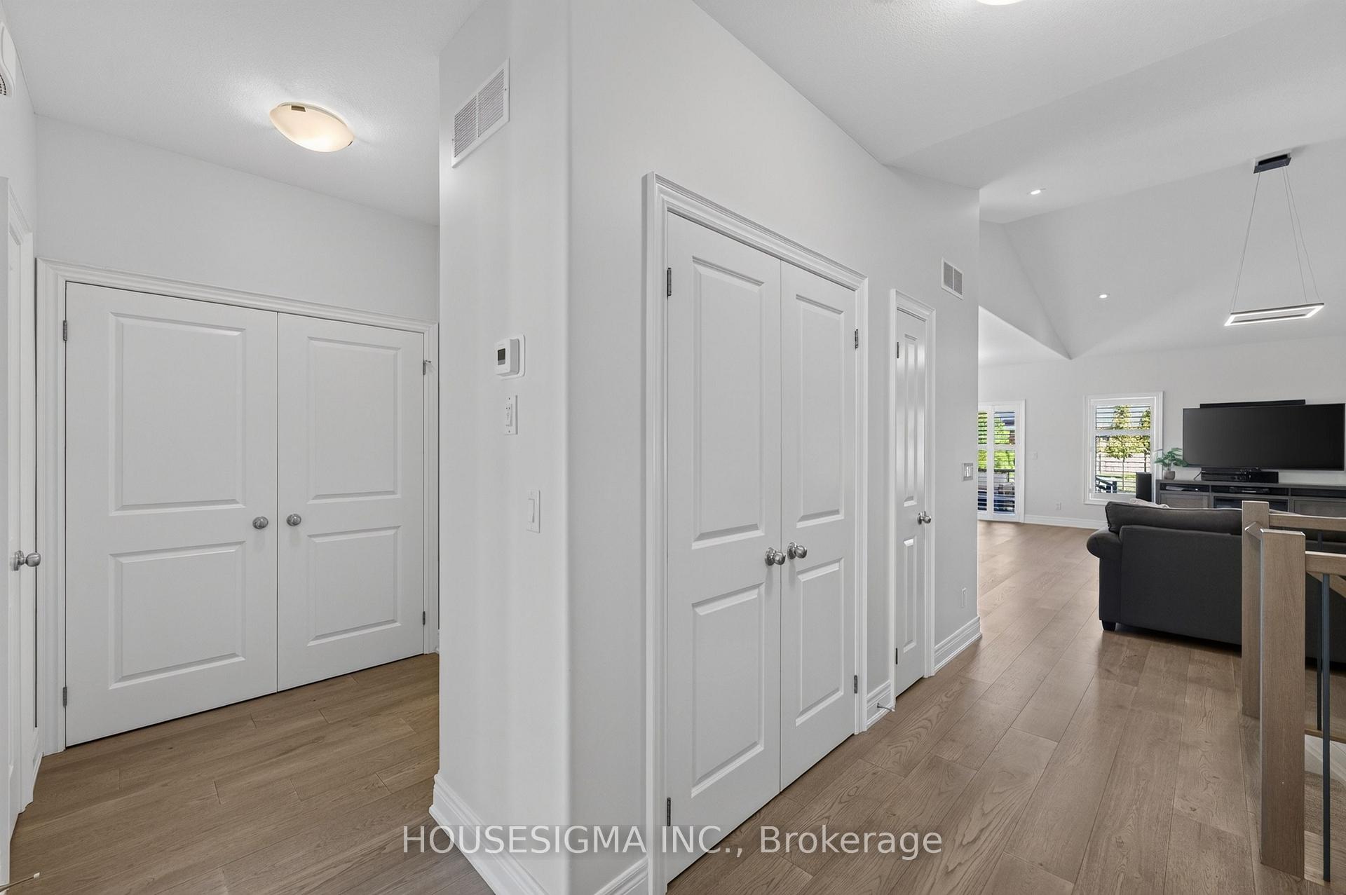 Photo 9 of Unit 11, 154 Port Robinson Road, Pelham, Fonthill — HOMEH