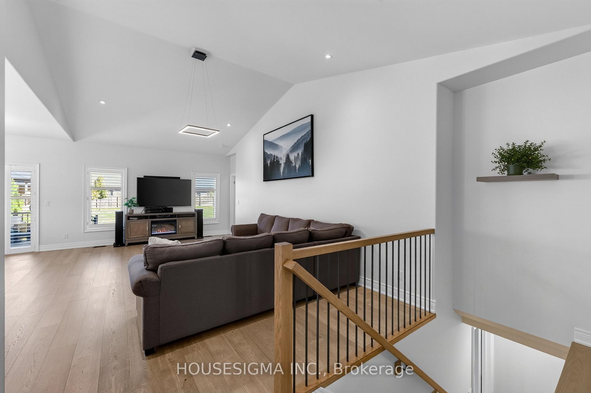 Photo 10 of Unit 11, 154 Port Robinson Road, Pelham, Fonthill — HOMEH