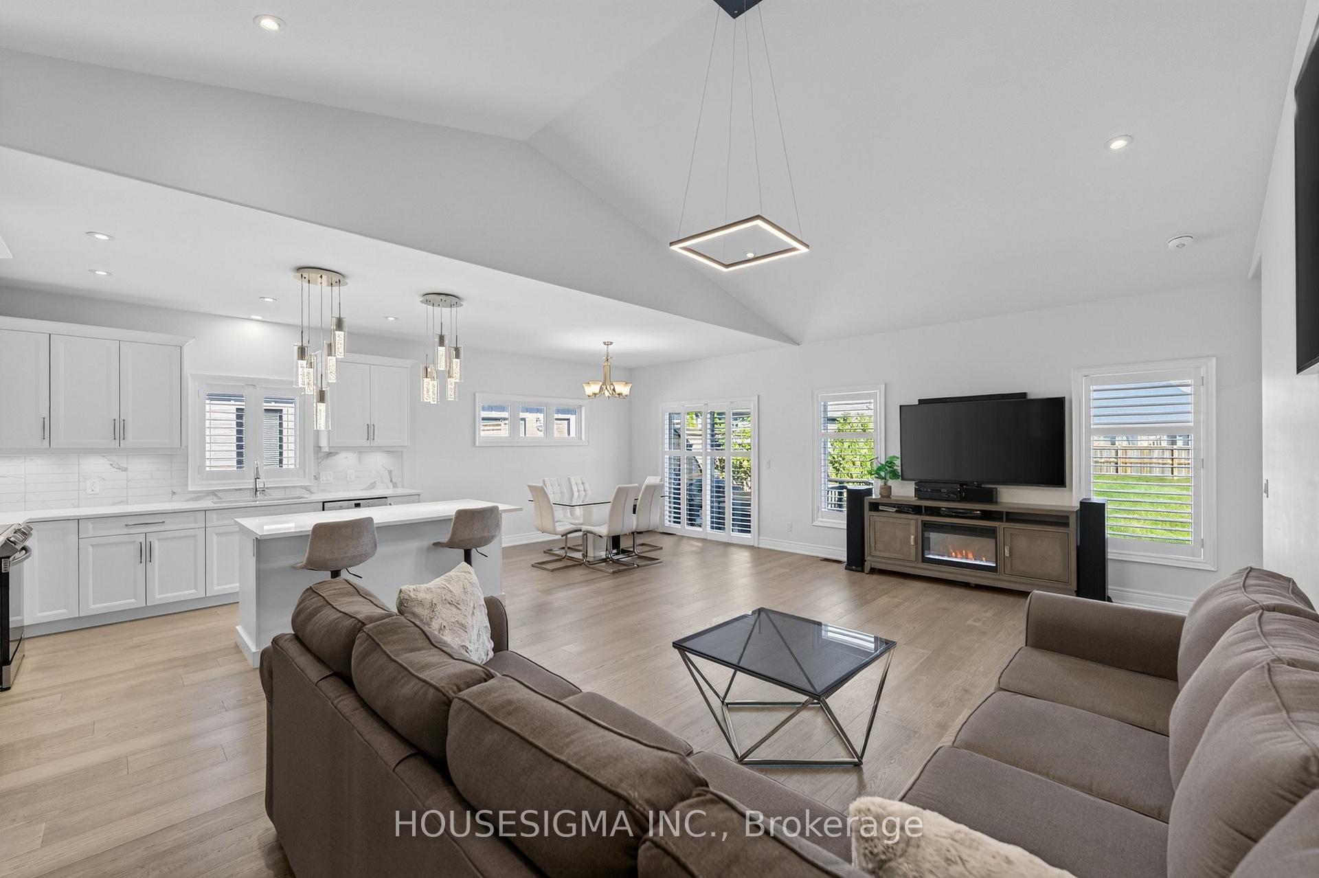 Photo 17 of Unit 11, 154 Port Robinson Road, Pelham, Fonthill — HOMEH