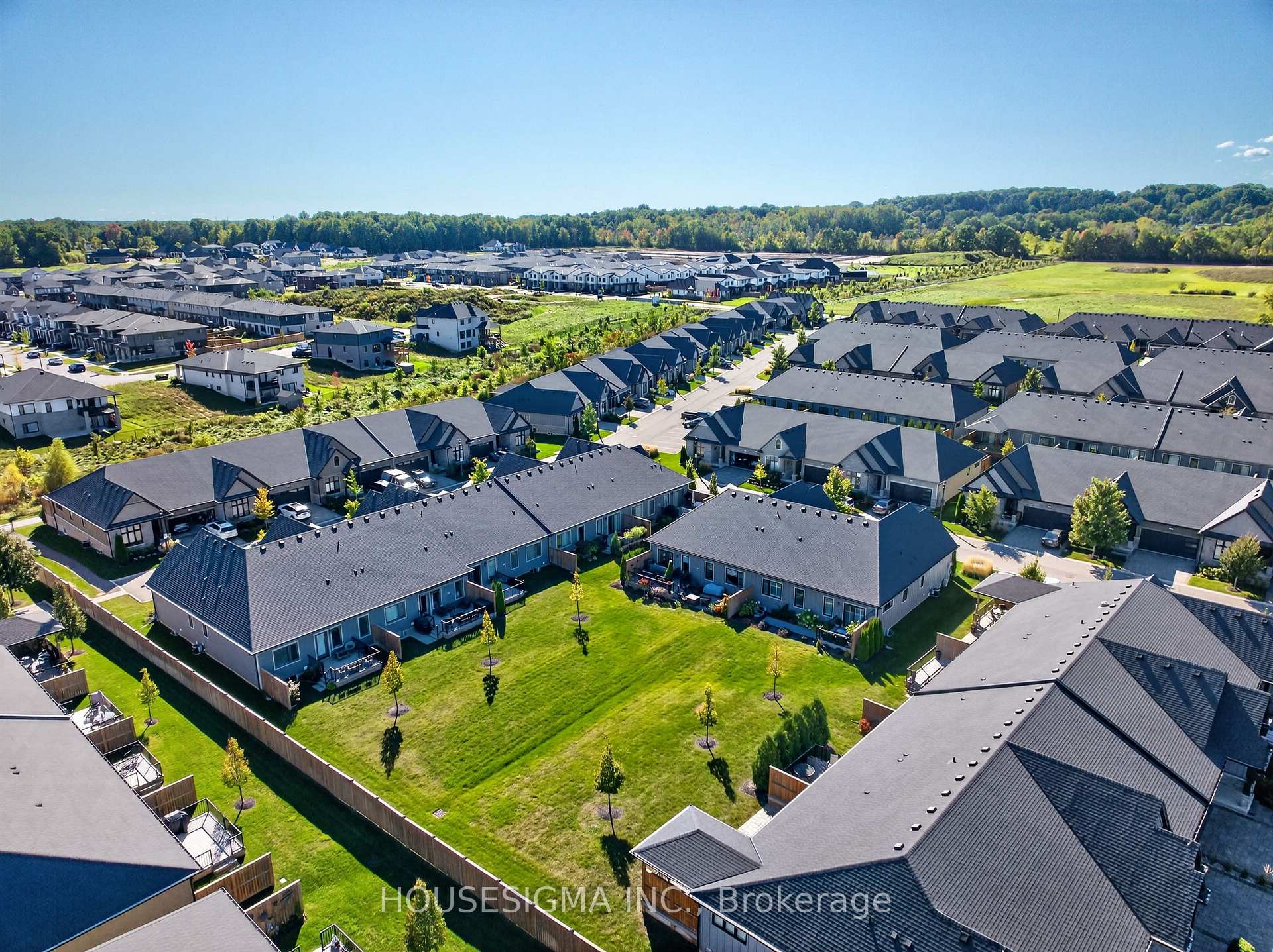 Photo 41 of Unit 11, 154 Port Robinson Road, Pelham, Fonthill — HOMEH