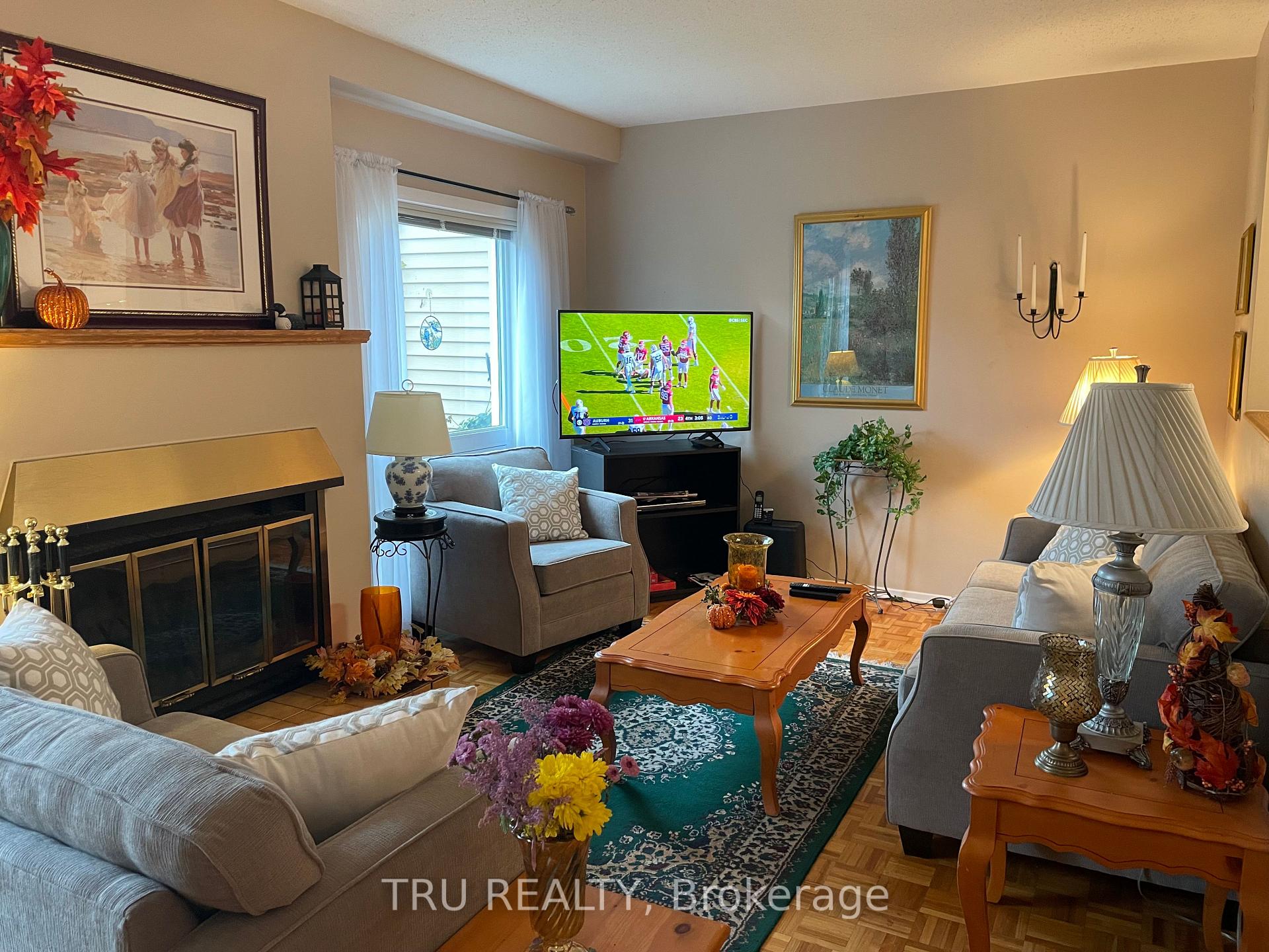 Photo 6 of 2A Millrise Lane, Ottawa, Centrepointe — HOMEH