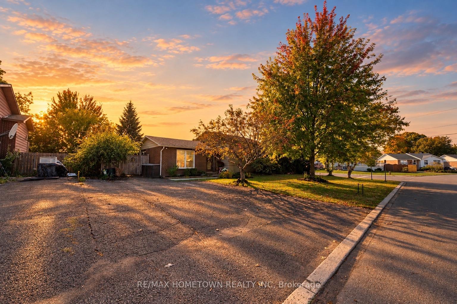 Photo 2 of 446 Joseph Street, Carleton Place, Carleton Place — HOMEH