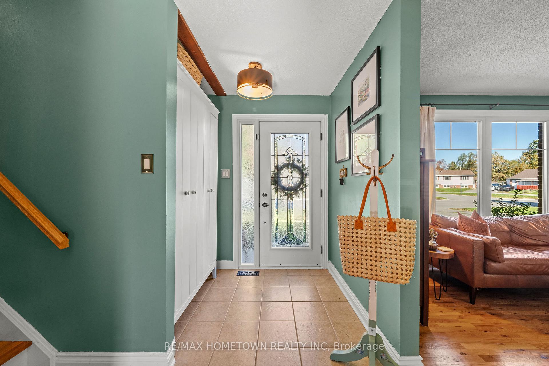 Photo 4 of 446 Joseph Street, Carleton Place, Carleton Place — HOMEH