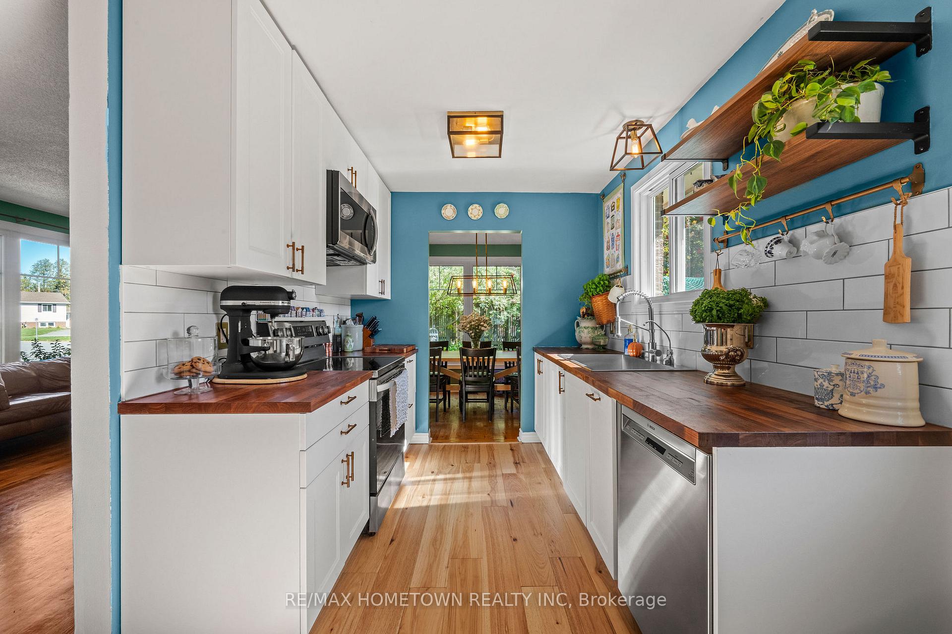 Photo 11 of 446 Joseph Street, Carleton Place, Carleton Place — HOMEH