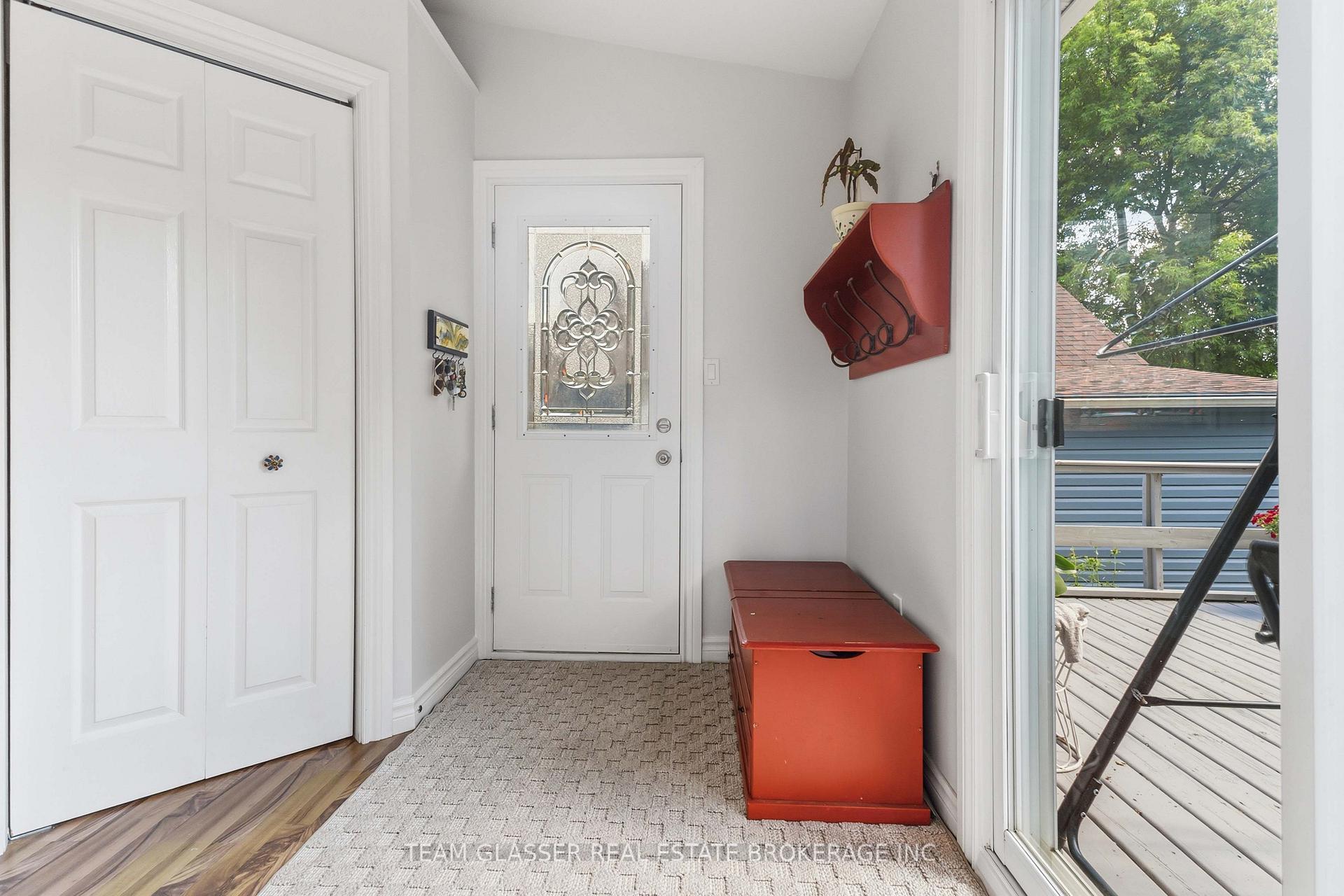 Photo 19 of 27 Dengate Crescent, London, East P — HOMEH