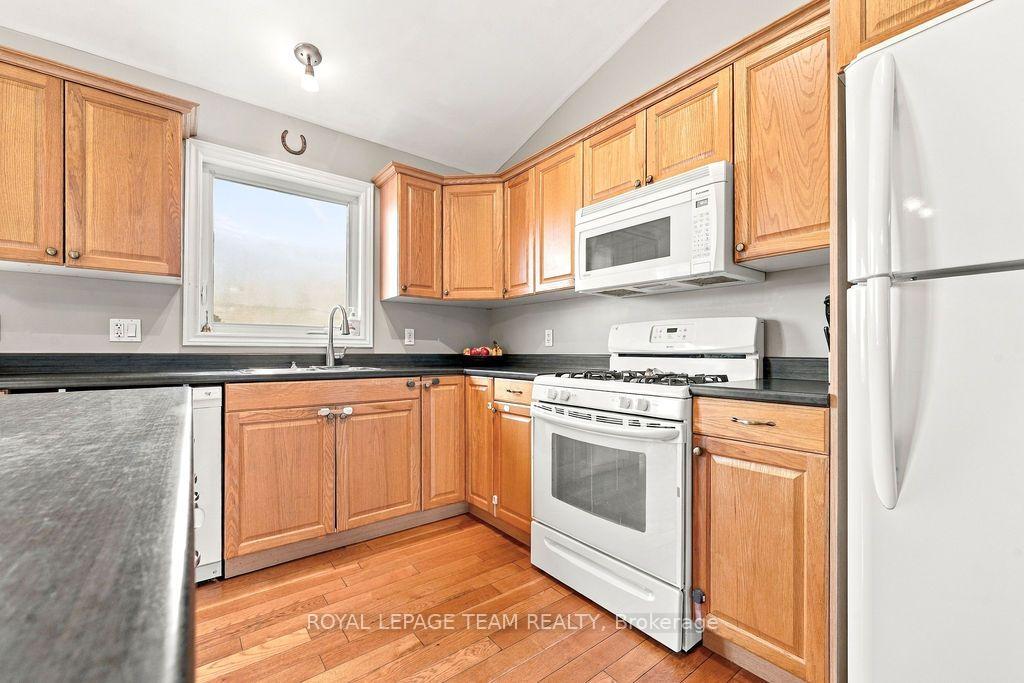 Photo 9 of 1414 Goshen Road, Horton, Horton Twp — HOMEH