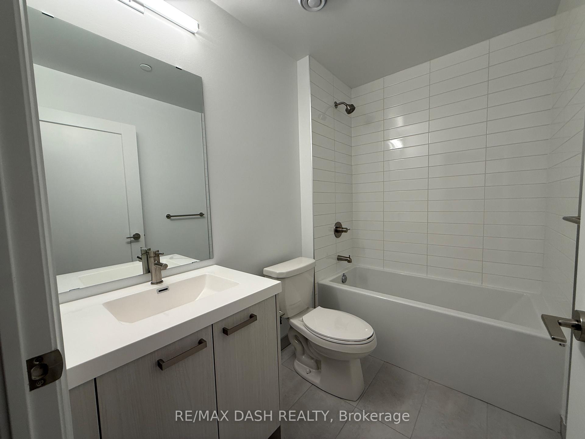 Photo 13 of Unit 1906, 20 Soudan Avenue, Toronto, Mount Pleasant West — HOMEH