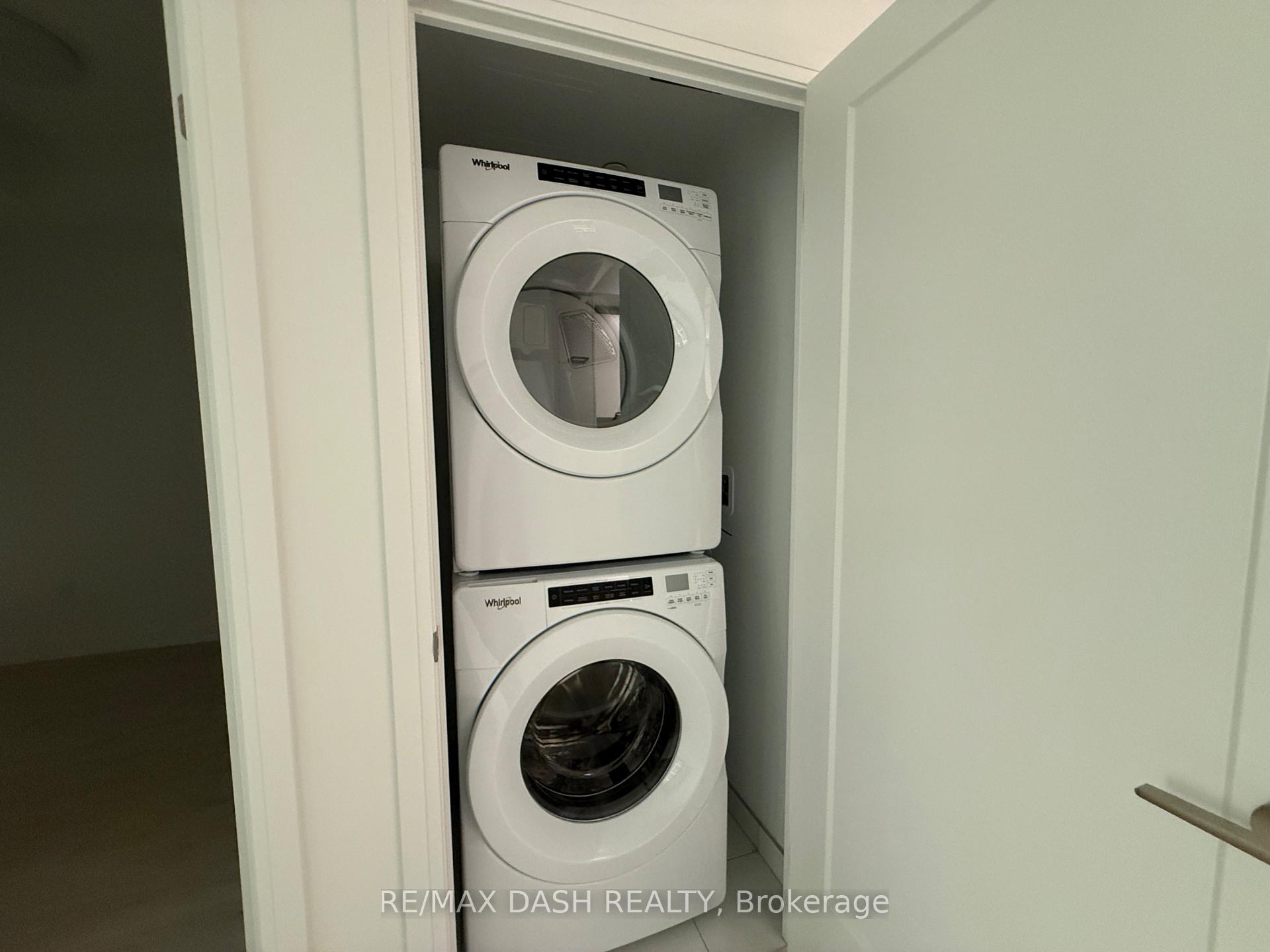 Photo 23 of Unit 1906, 20 Soudan Avenue, Toronto, Mount Pleasant West — HOMEH