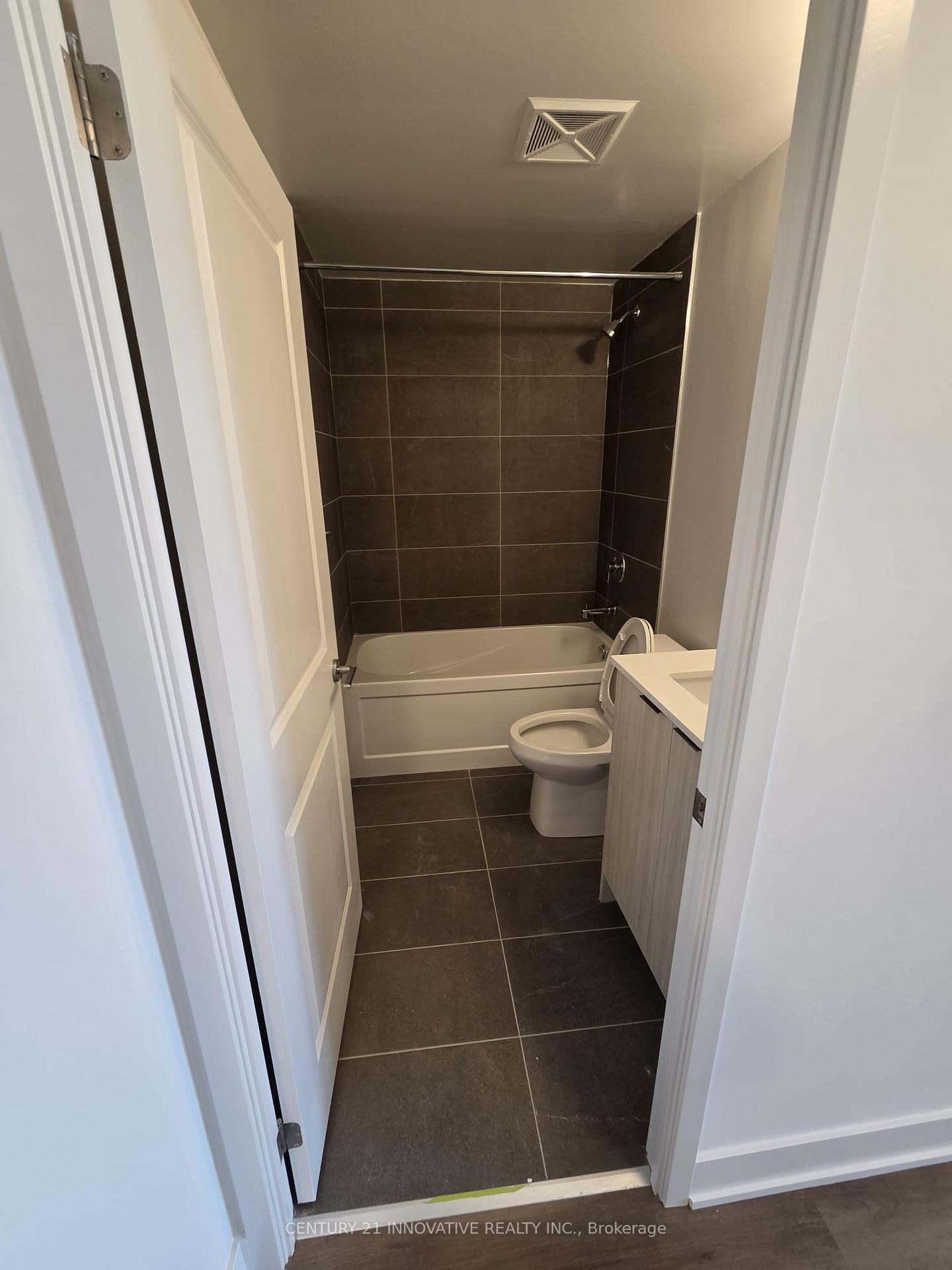 Photo 8 of Unit 1001, 125 Nipissing Road, Milton, Old Milton — HOMEH