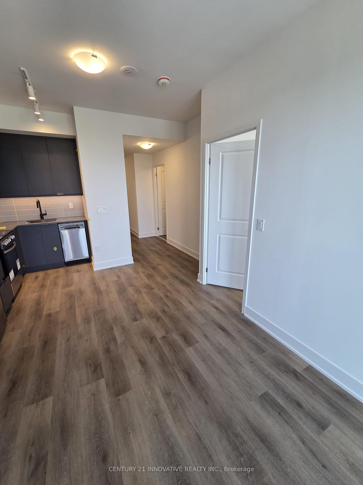 Photo 11 of Unit 1001, 125 Nipissing Road, Milton, Old Milton — HOMEH