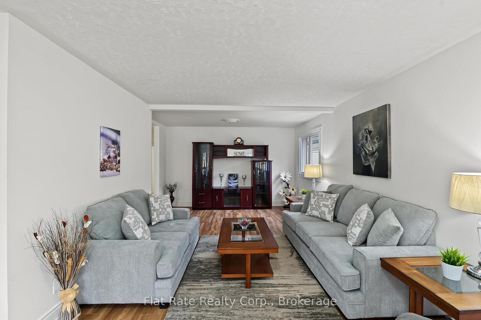 Photo 11 of 365 Highland Road, Peterborough, Northcrest Ward 5 — HOMEH