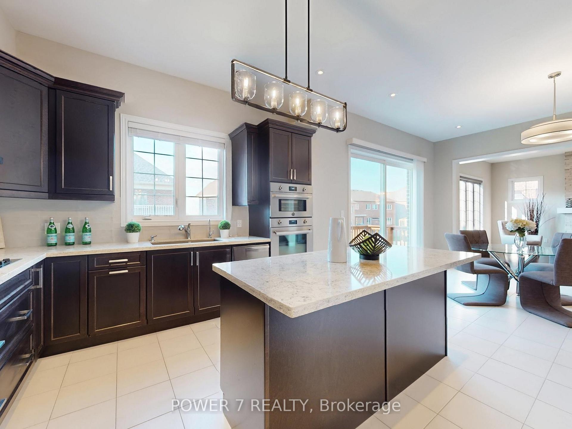 Photo 17 of 61 Match Point Court, Aurora, Aurora Estates — HOMEH
