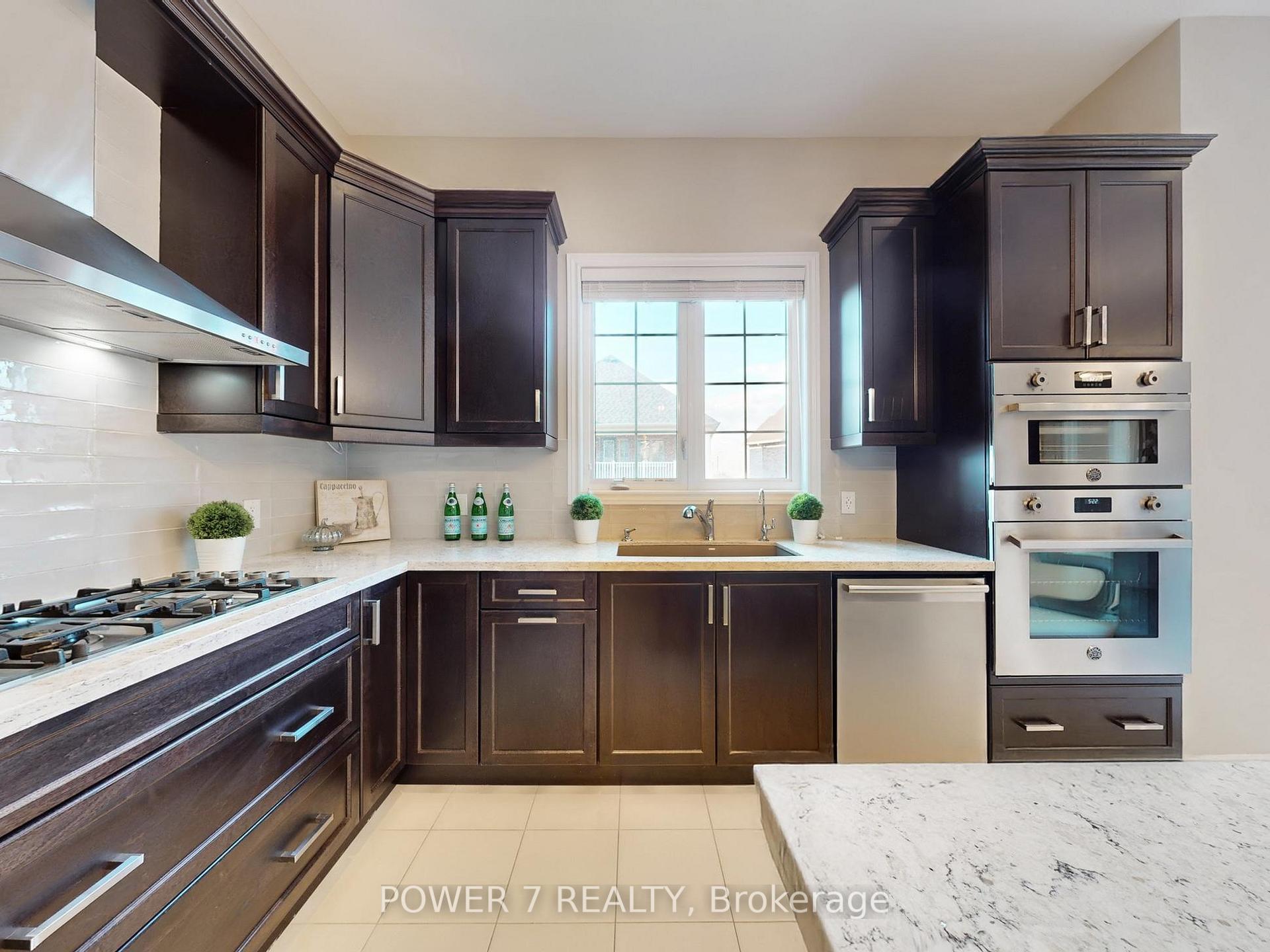 Photo 18 of 61 Match Point Court, Aurora, Aurora Estates — HOMEH