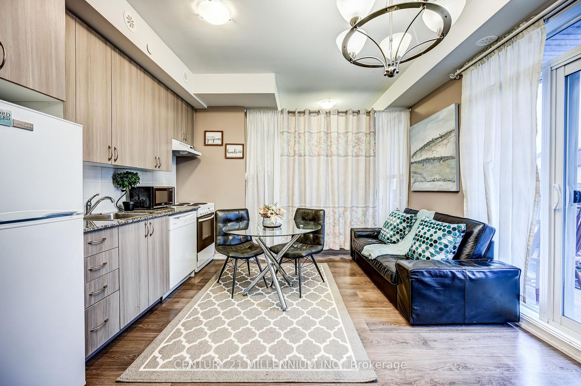 Photo 10 of Unit 201, 50 Sky Harbour Drive, Brampton, Brampton West — HOMEH