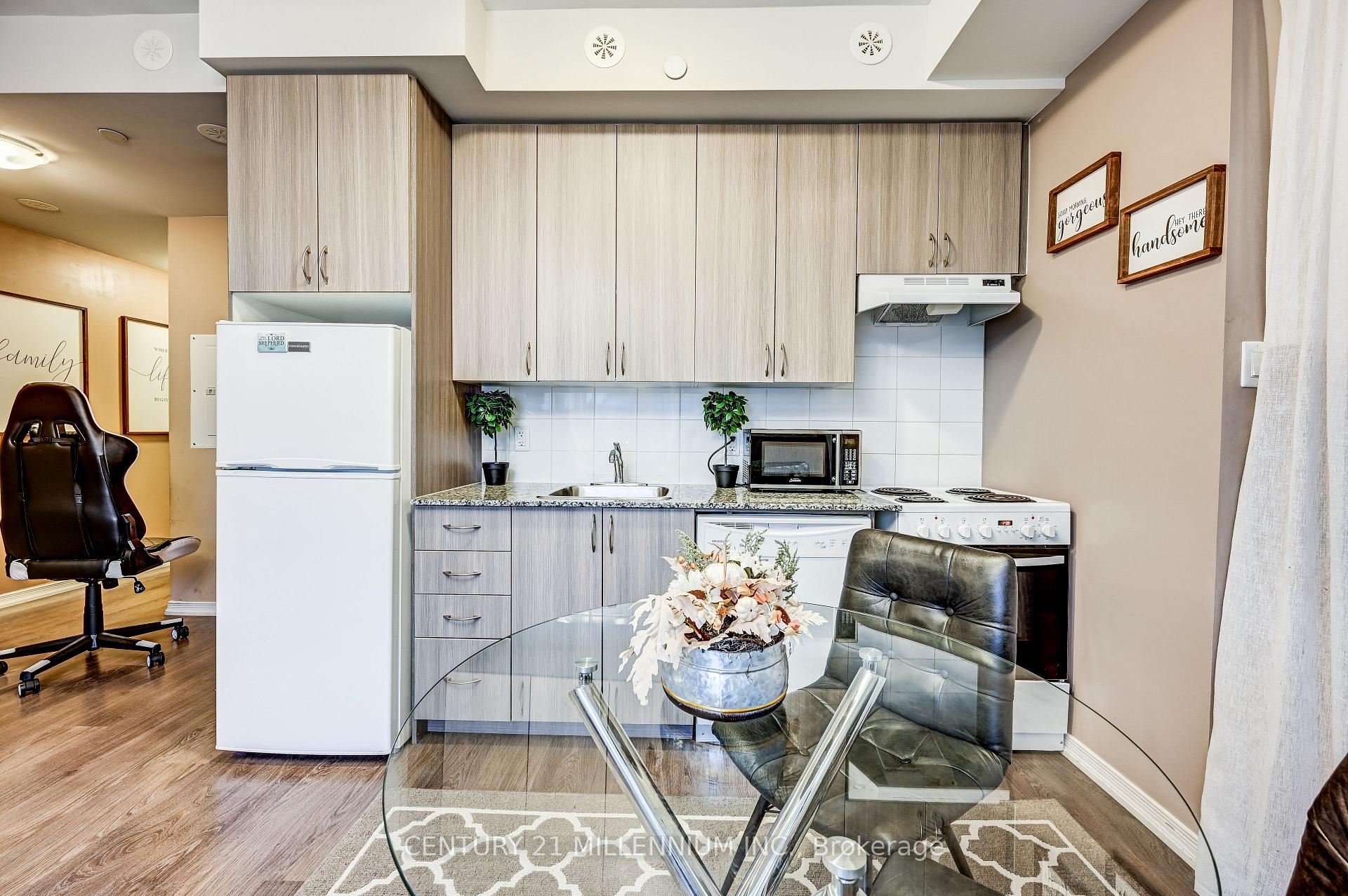Photo 17 of Unit 201, 50 Sky Harbour Drive, Brampton, Brampton West — HOMEH