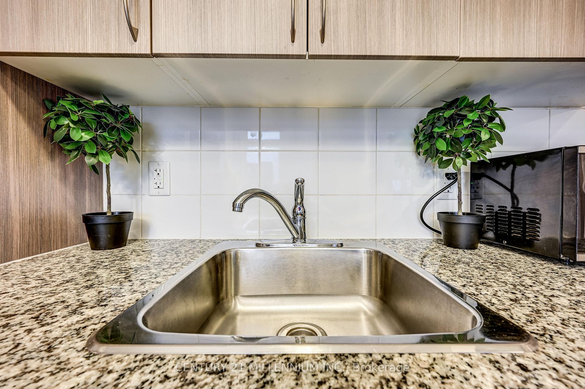 Photo 20 of Unit 201, 50 Sky Harbour Drive, Brampton, Brampton West — HOMEH