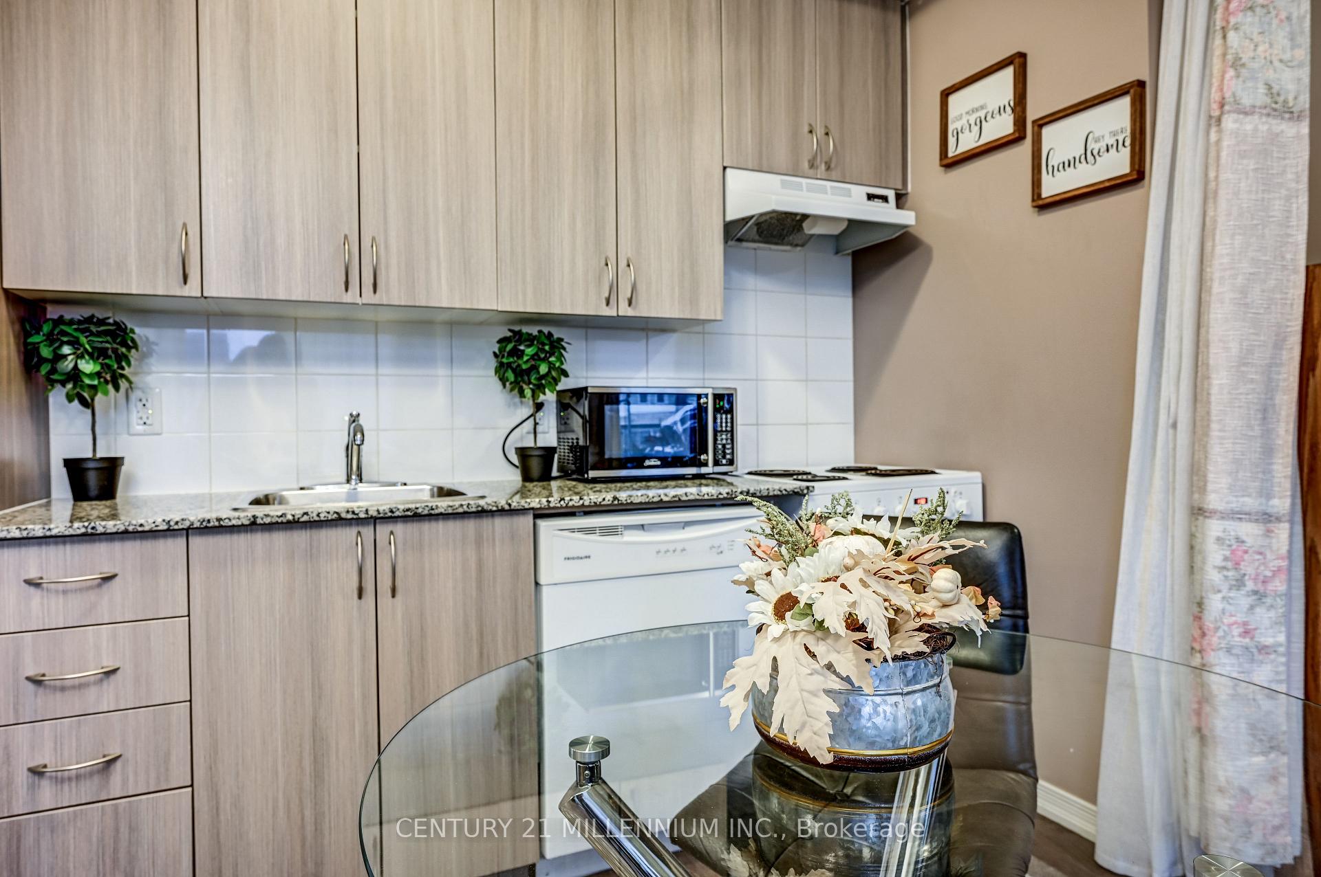 Photo 21 of Unit 201, 50 Sky Harbour Drive, Brampton, Brampton West — HOMEH