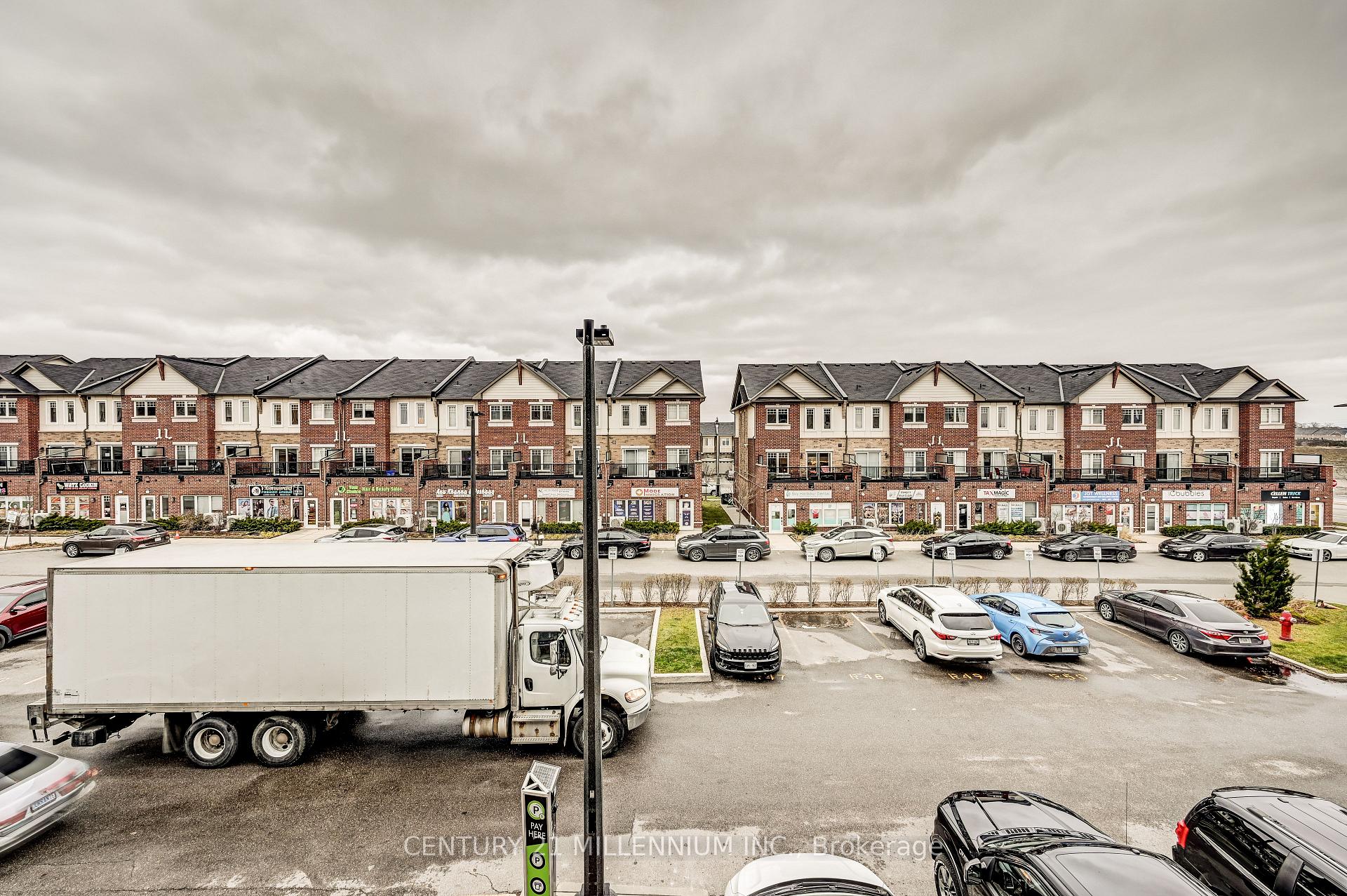 Photo 30 of Unit 201, 50 Sky Harbour Drive, Brampton, Brampton West — HOMEH
