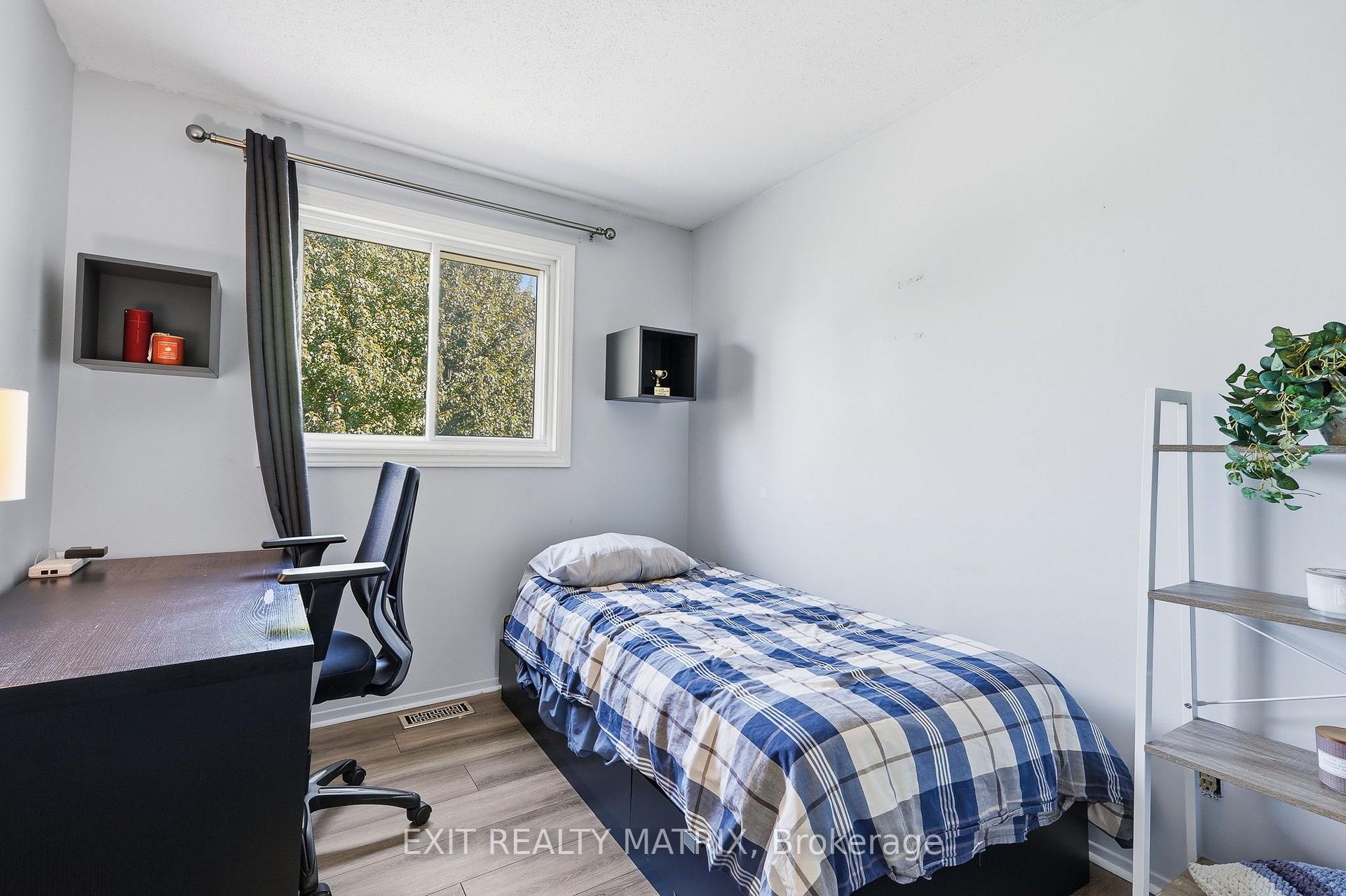 Photo 25 of 751 Clearcrest Crescent, Ottawa, Fallingbrook/Ridgemount — HOMEH