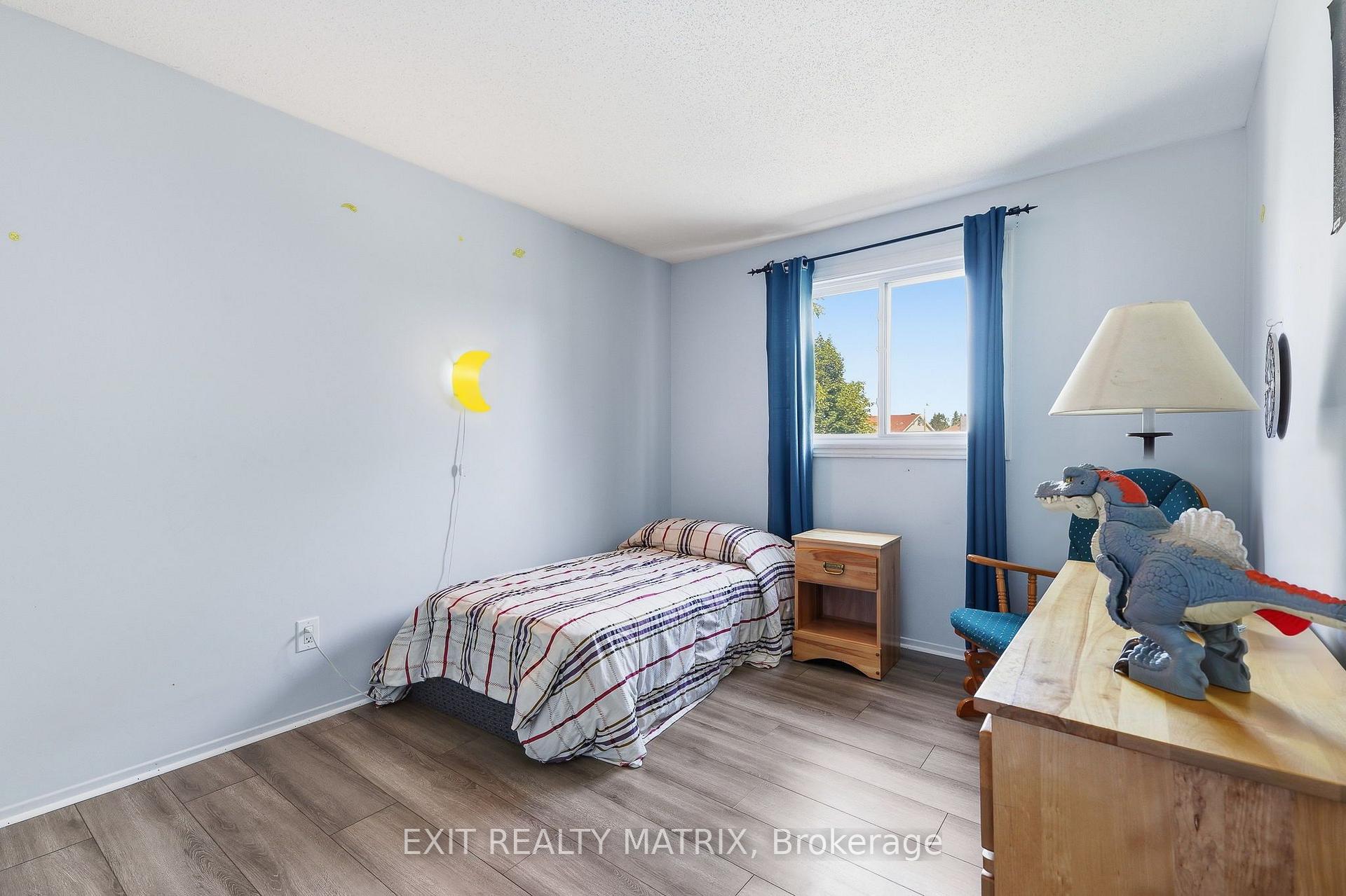Photo 27 of 751 Clearcrest Crescent, Ottawa, Fallingbrook/Ridgemount — HOMEH