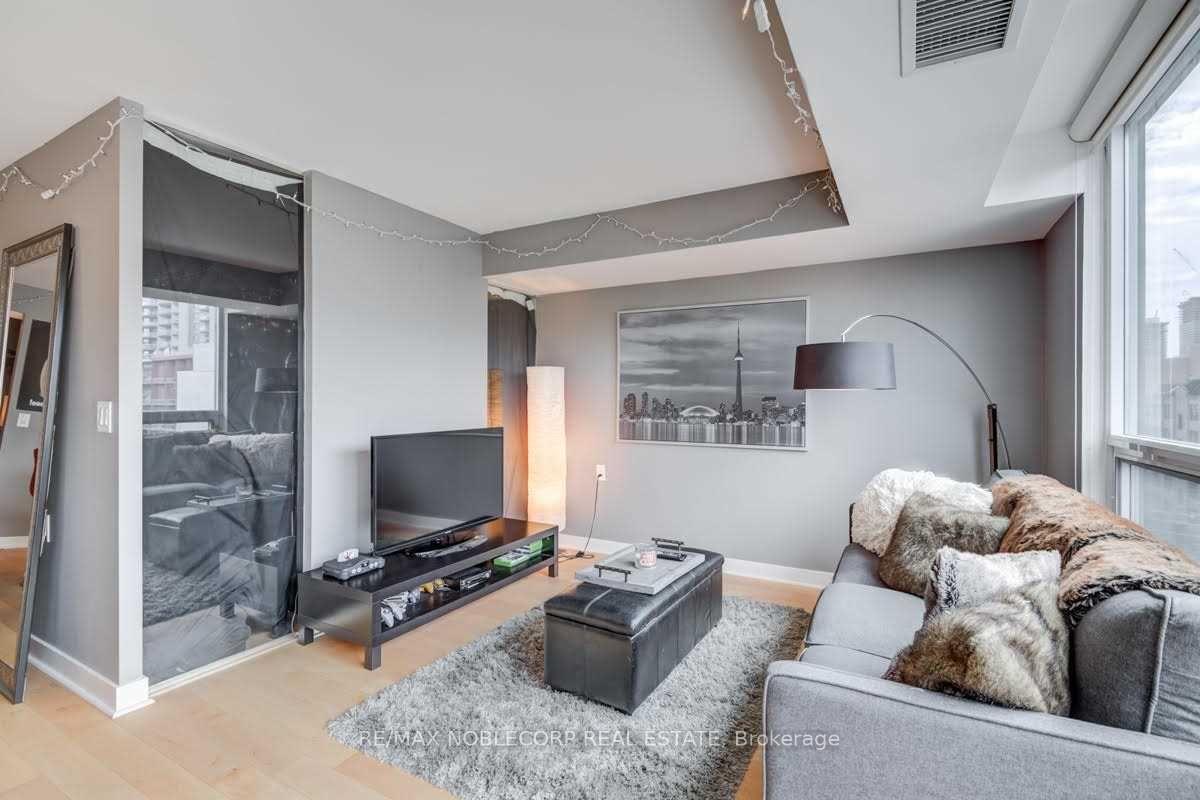 Photo 15 of Unit 709, 320 Richmond Street E, Toronto, Moss Park — HOMEH