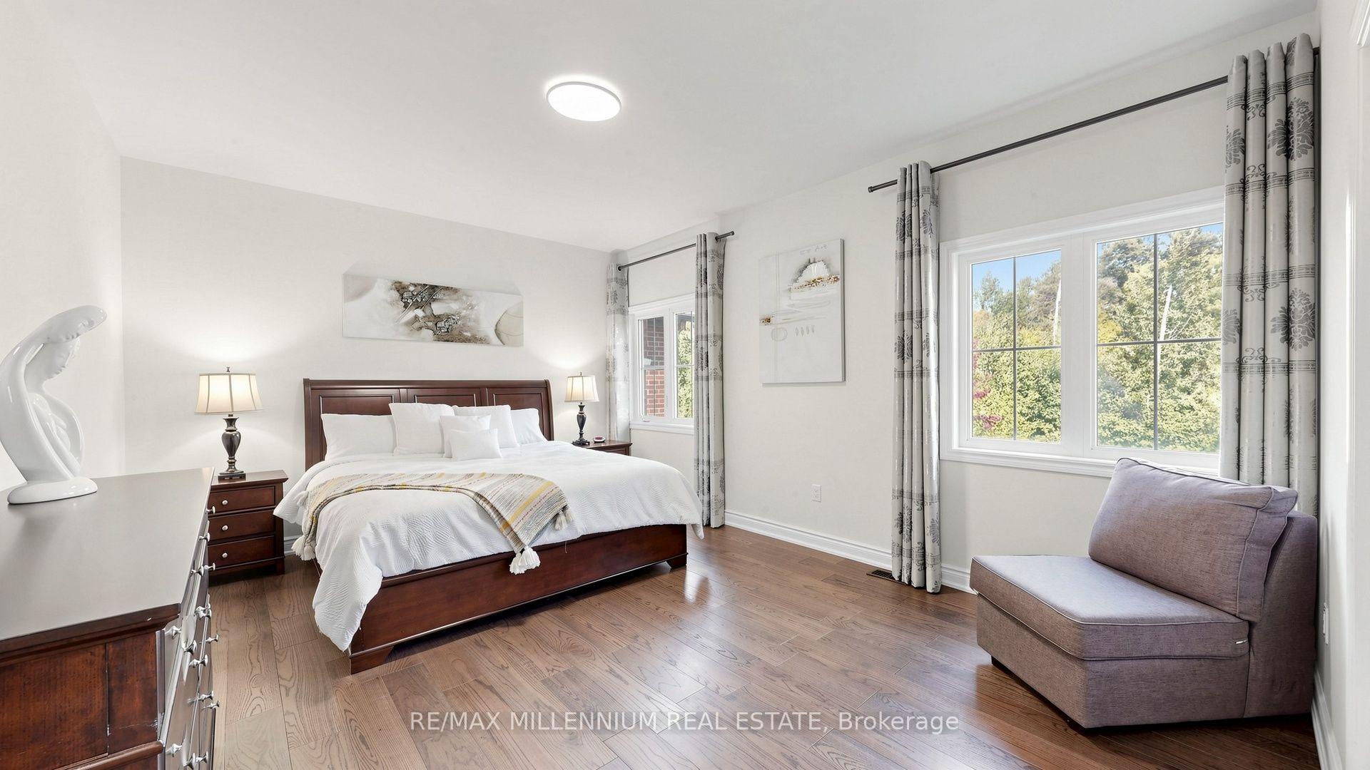 Photo 24 of 327 Mactier Drive, Vaughan, Kleinburg — HOMEH