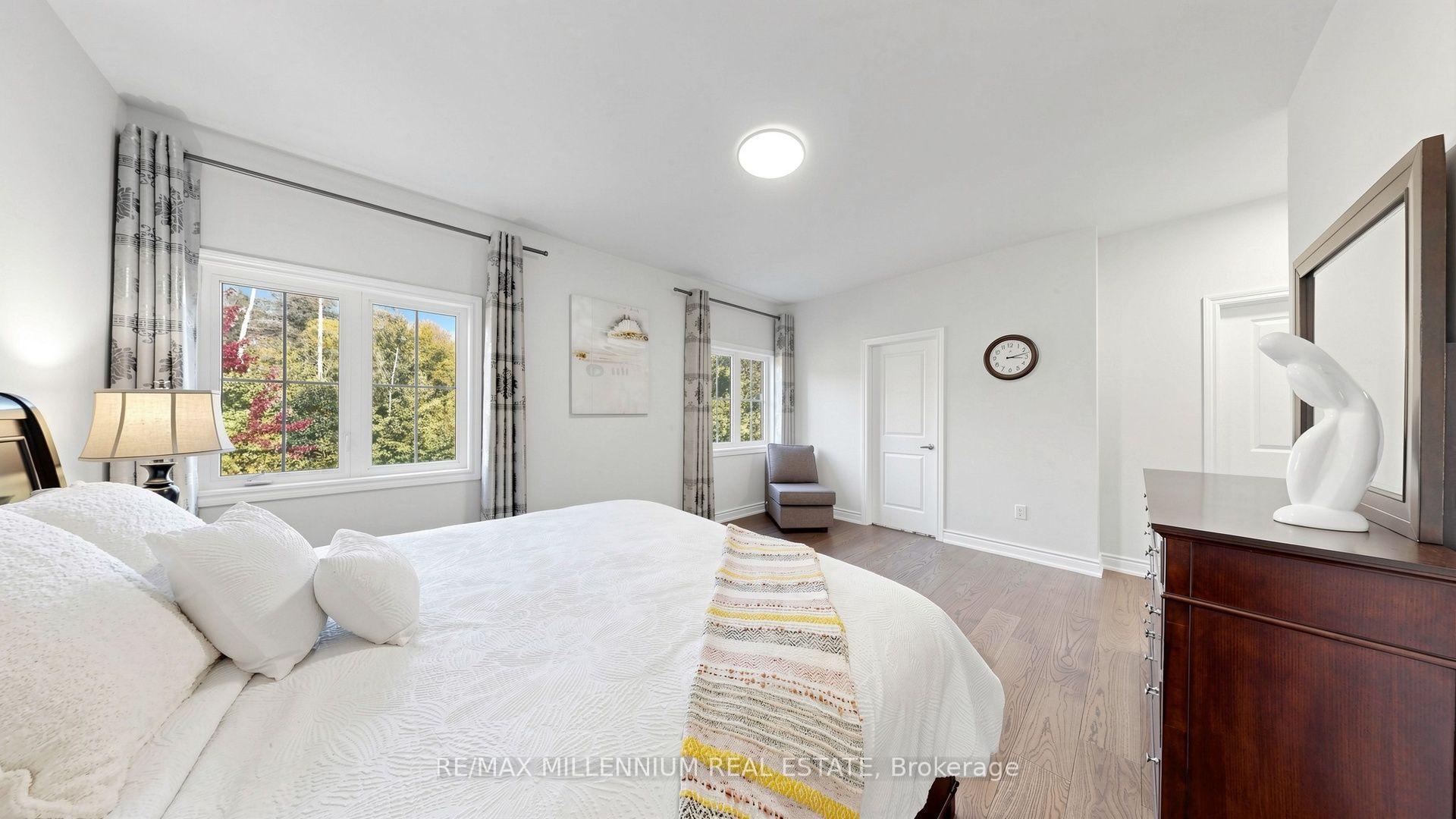 Photo 27 of 327 Mactier Drive, Vaughan, Kleinburg — HOMEH