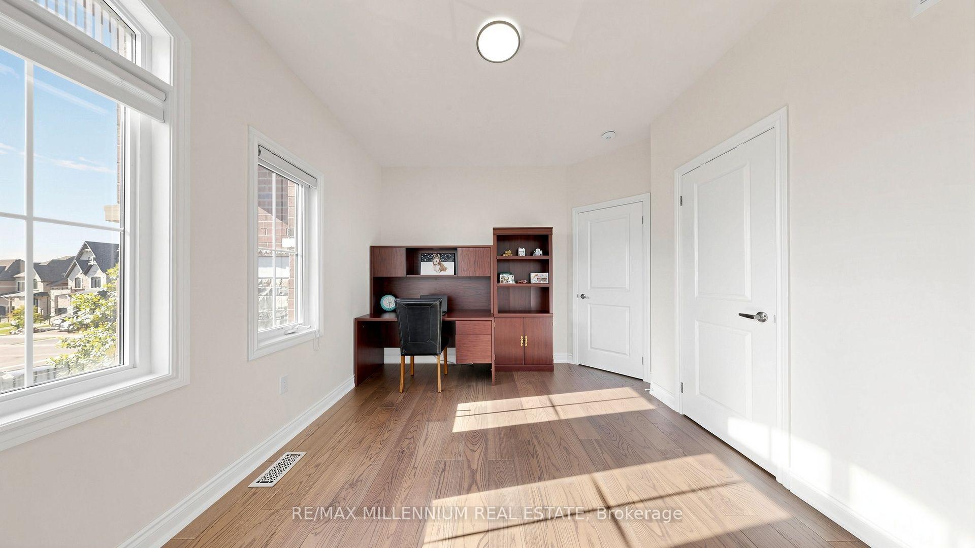 Photo 42 of 327 Mactier Drive, Vaughan, Kleinburg — HOMEH