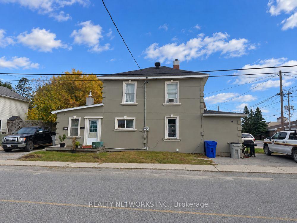 Photo of 189 Balsam Street S
