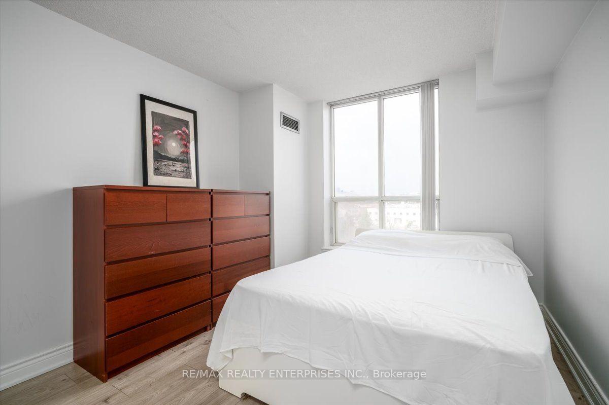 Photo 14 of Unit 506, 21 Overlea Boulevard NE, Toronto, Thorncliffe Park — HOMEH