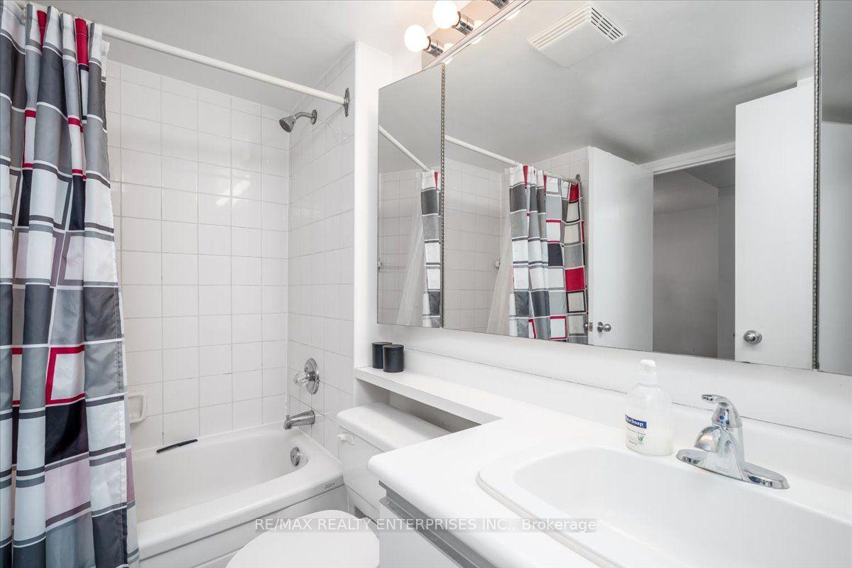 Photo 17 of Unit 506, 21 Overlea Boulevard NE, Toronto, Thorncliffe Park — HOMEH