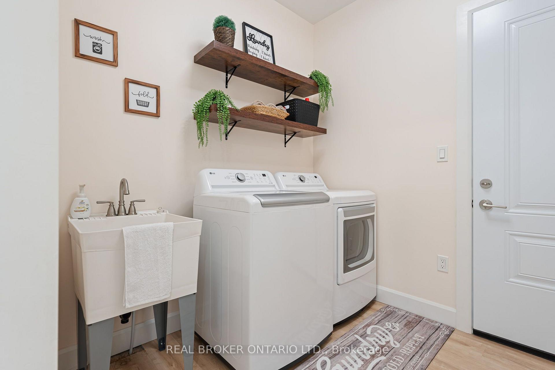 Photo 11 of 1463 Norfolk County Road 21, Norfolk, Wyecombe — HOMEH