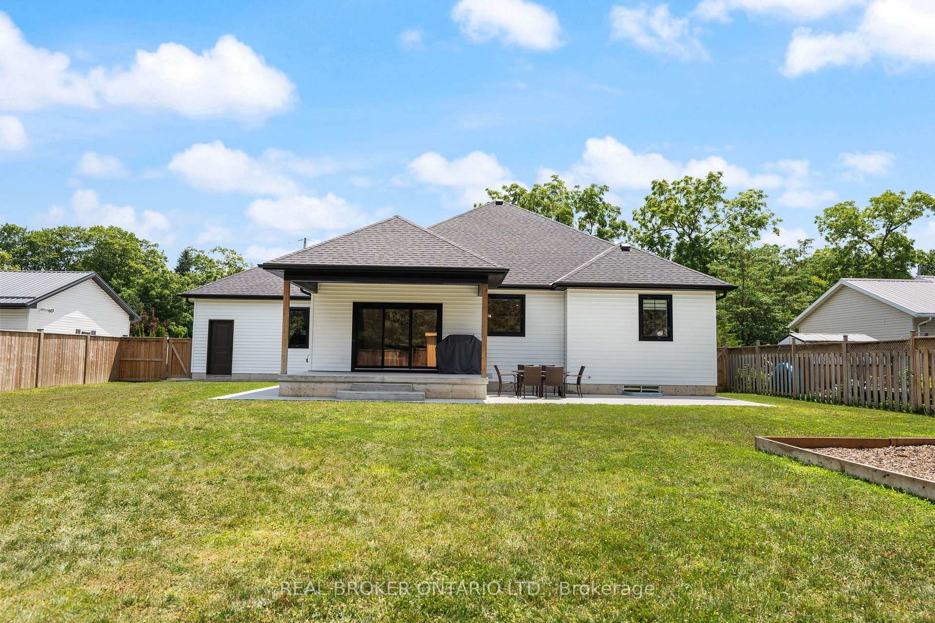 Photo 25 of 1463 Norfolk County Road 21, Norfolk, Wyecombe — HOMEH
