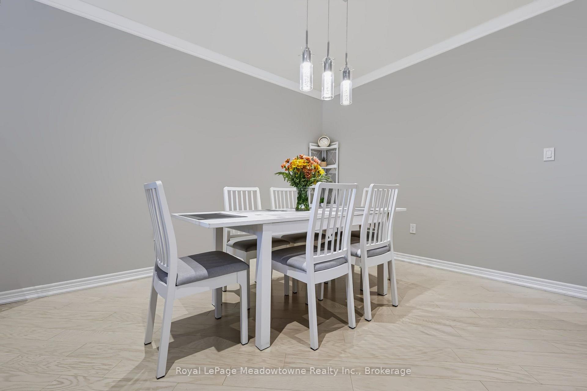 Photo 19 of Unit 301, 33 Whitmer Street, Milton, Scott — HOMEH