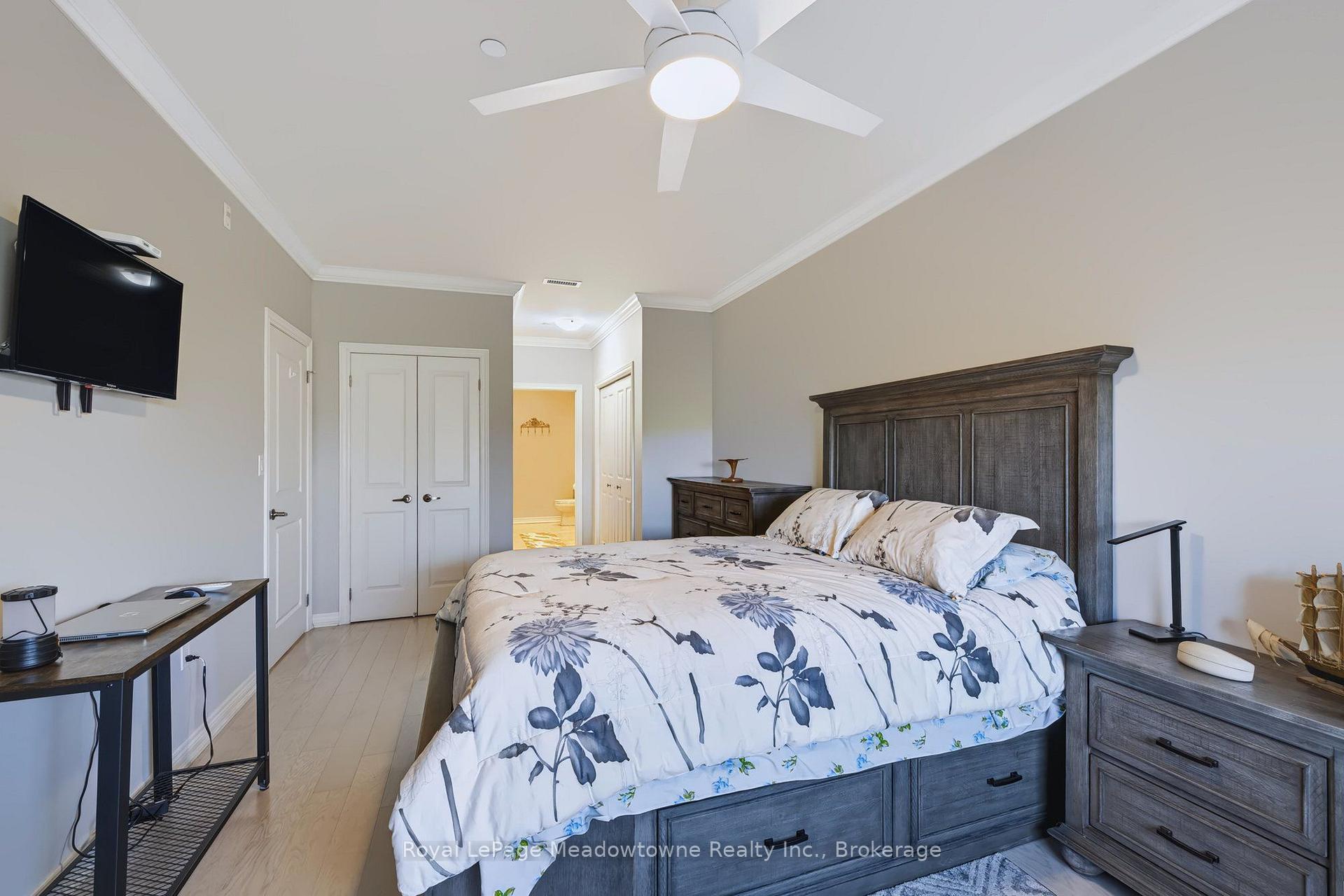 Photo 24 of Unit 301, 33 Whitmer Street, Milton, Scott — HOMEH