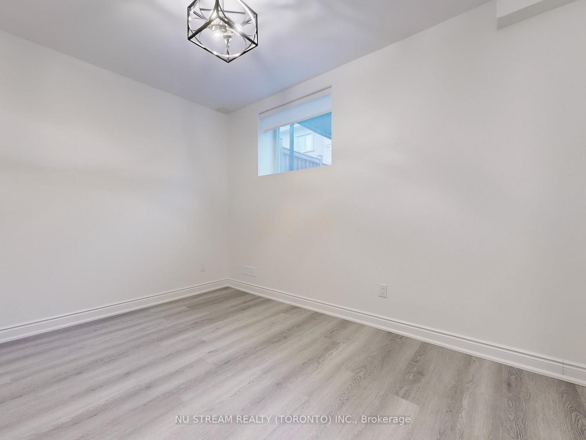 Photo 20 of 18 Wellman Drive, Richmond Hill, Oak Ridges Lake Wilcox — HOMEH