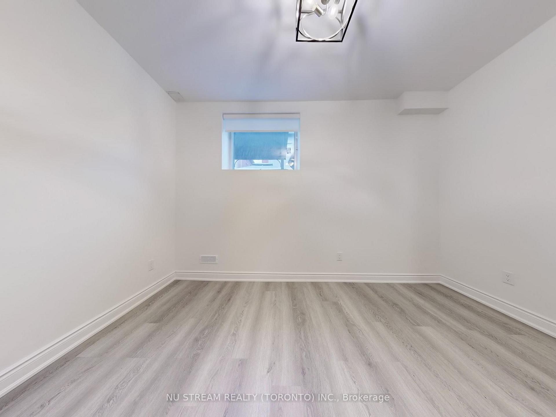 Photo 21 of 18 Wellman Drive, Richmond Hill, Oak Ridges Lake Wilcox — HOMEH