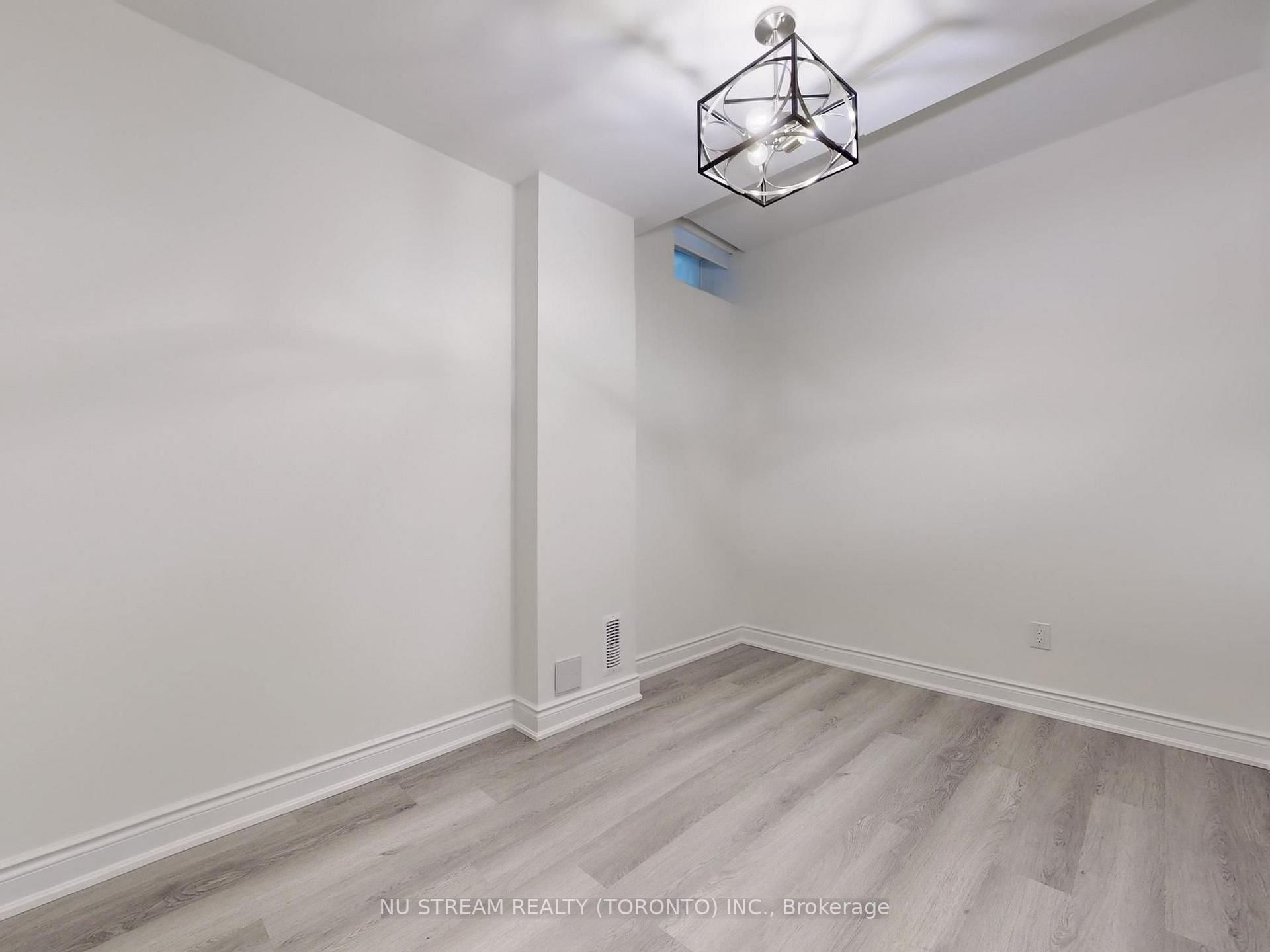 Photo 27 of 18 Wellman Drive, Richmond Hill, Oak Ridges Lake Wilcox — HOMEH